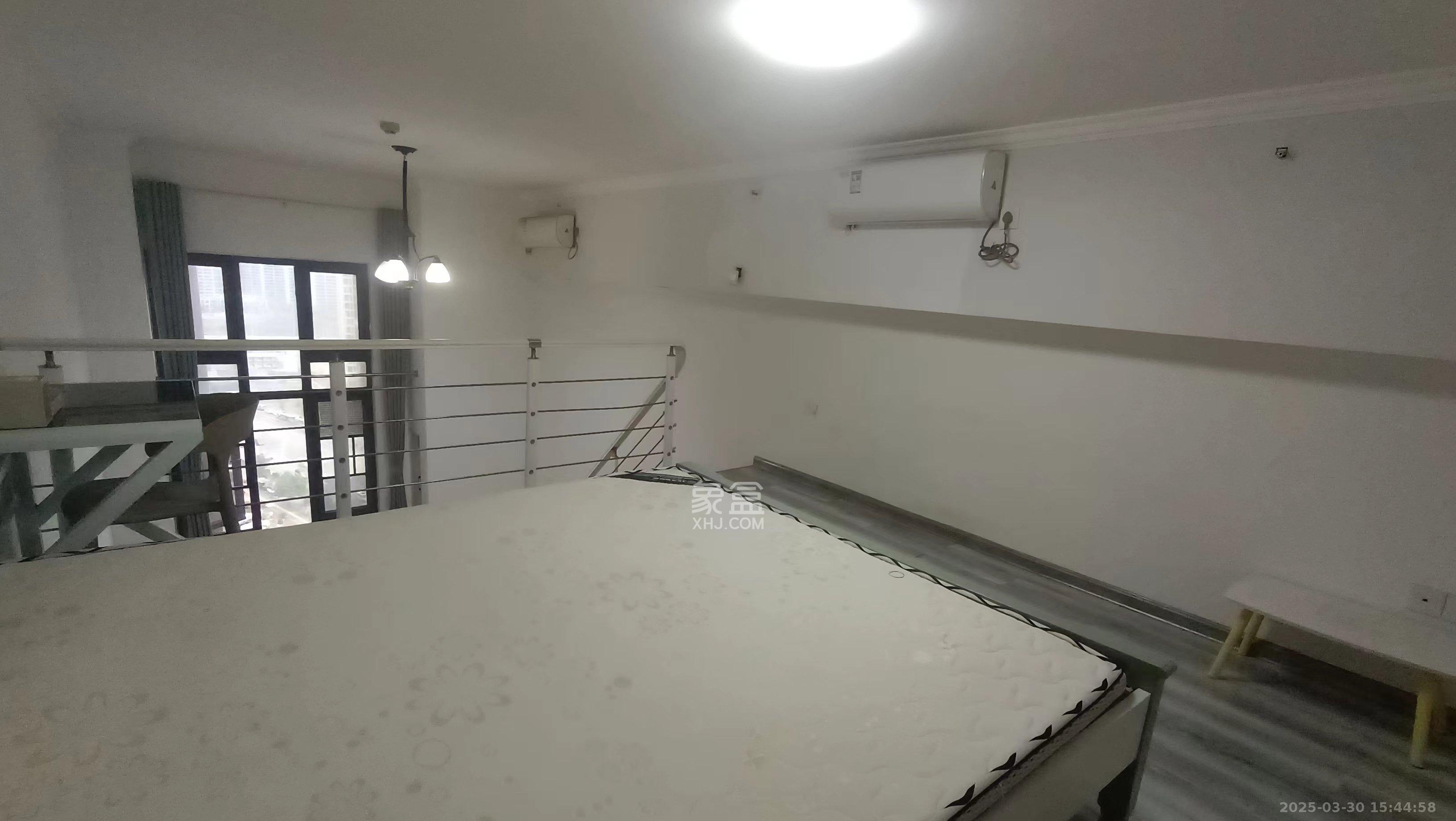 嘉宇银杉(嘉宇西苑) 1室1厅1卫 1550.0元/月 嘉宇银杉(嘉宇西苑) 1室1厅1卫 1550.0元/月室内图