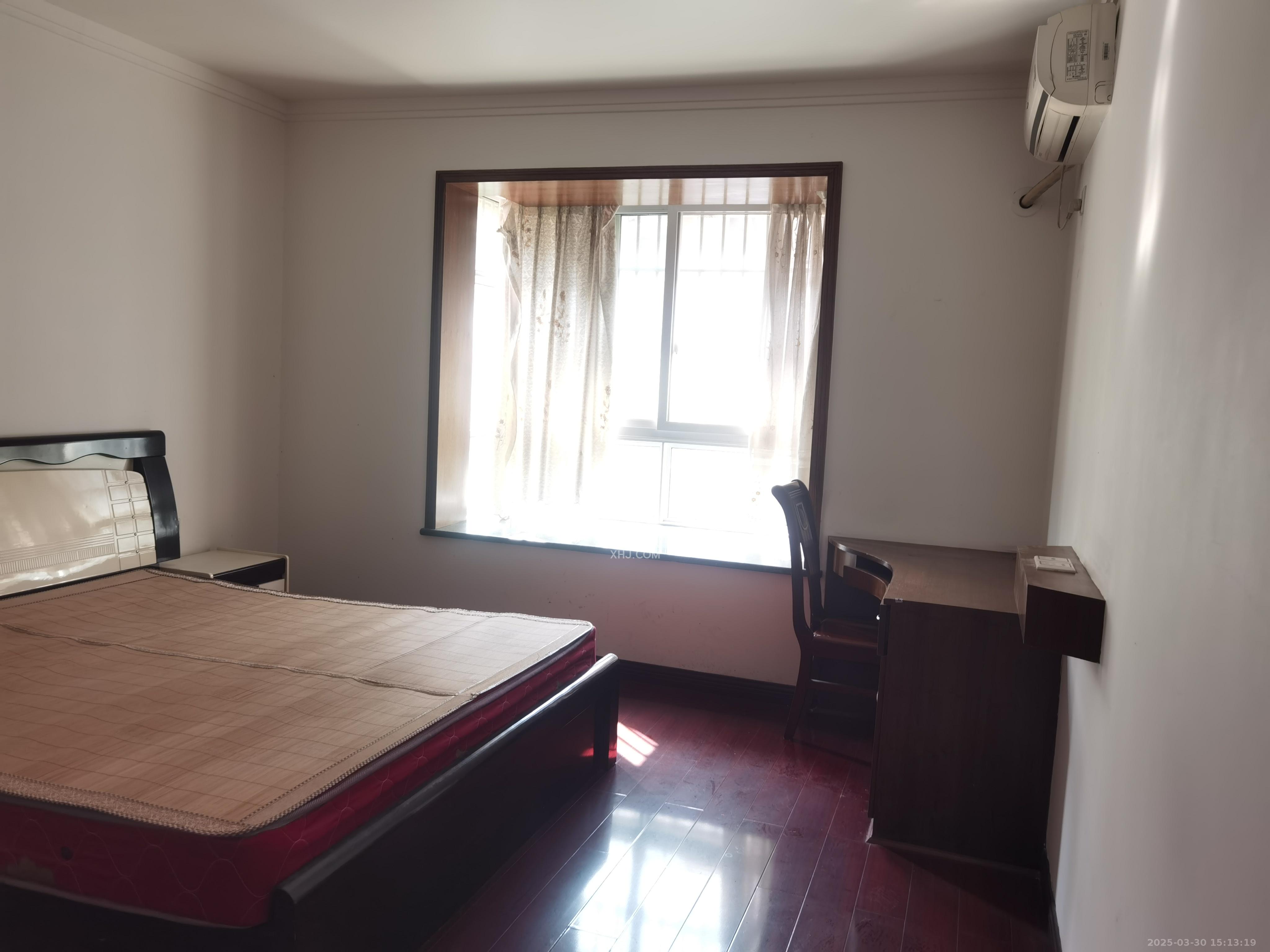 紫薇苑 1室2厅1卫 2600.0元/月 紫薇苑 1室2厅1卫 2600.0元/月室内图