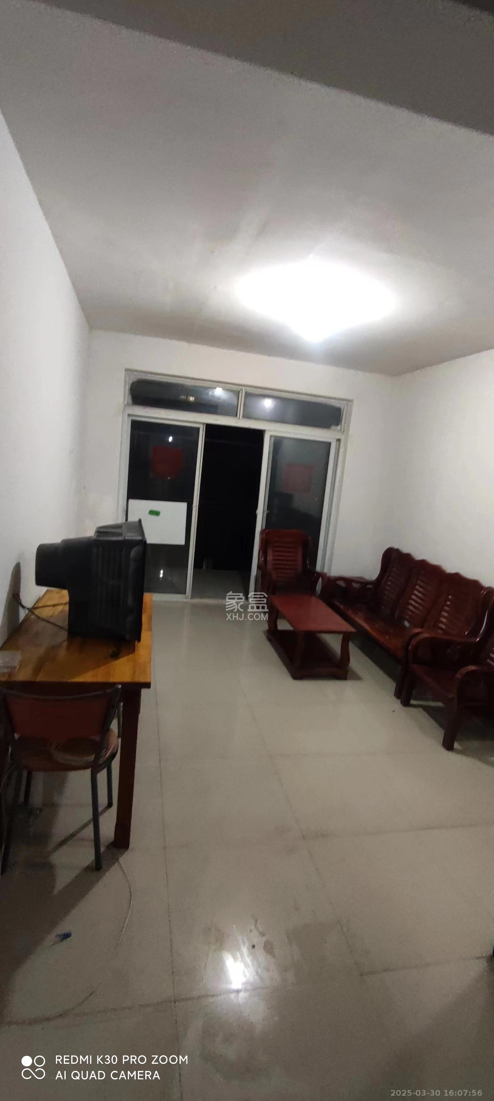 桔洲新苑(桔洲印象) 2室1厅1卫 1800.0元/月 桔洲新苑(桔洲印象) 2室1厅1卫 1800.0元/月室内图