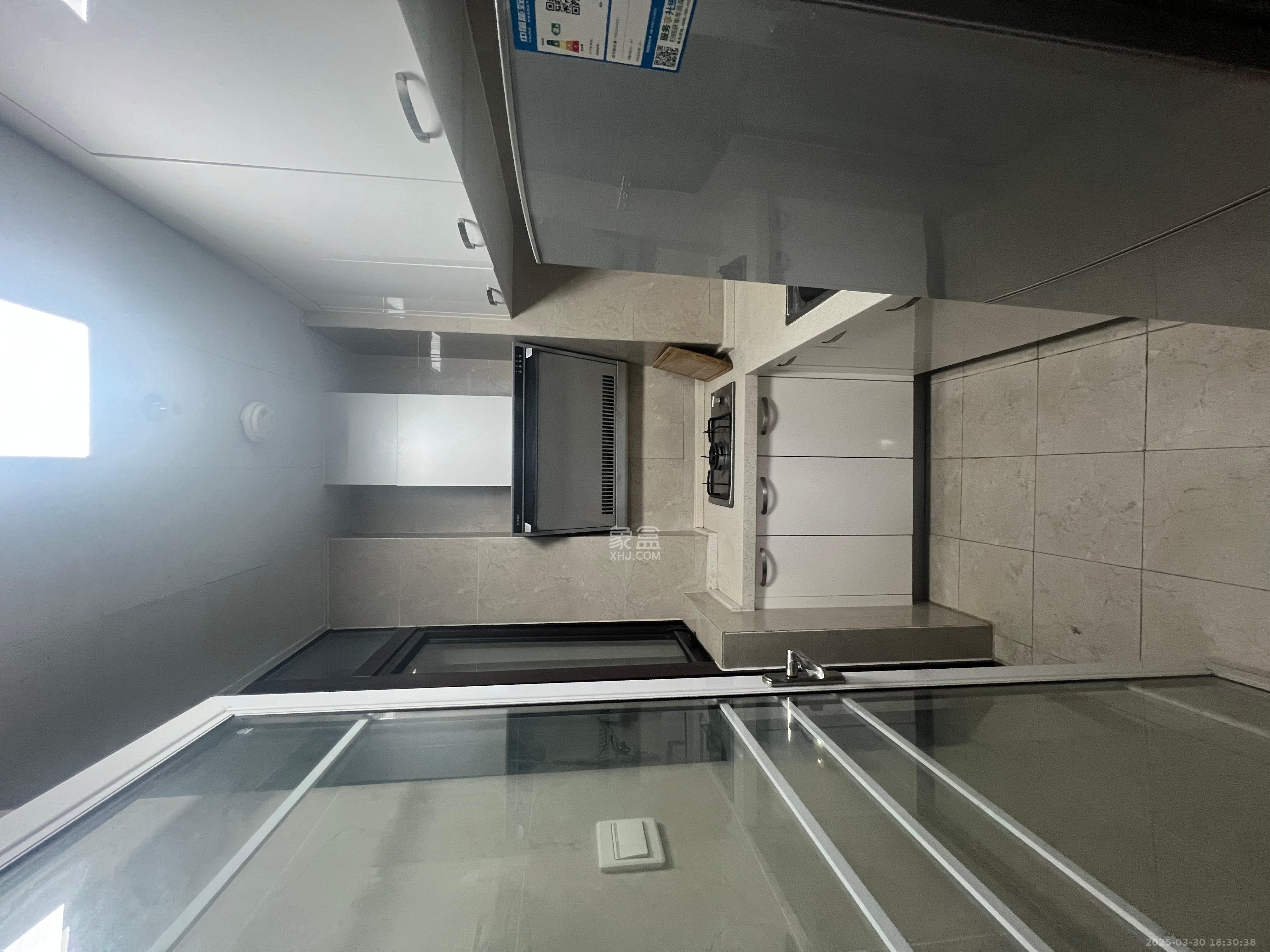 中建信和城  1室1厅1卫   2000.00元/月室内图