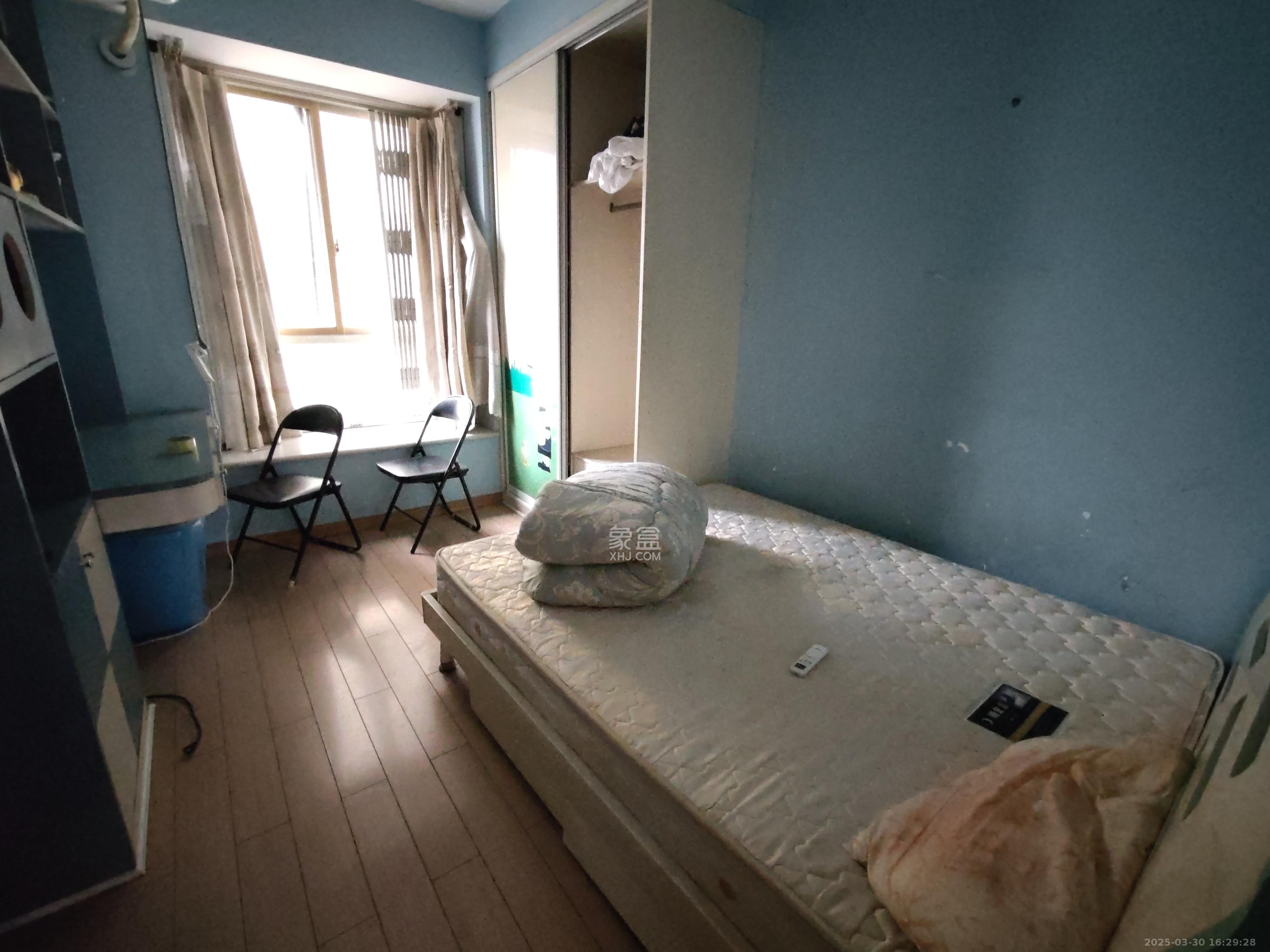 美林景园 4室2厅2卫 3500.0元/月 美林景园 4室2厅2卫 3500.0元/月室内图