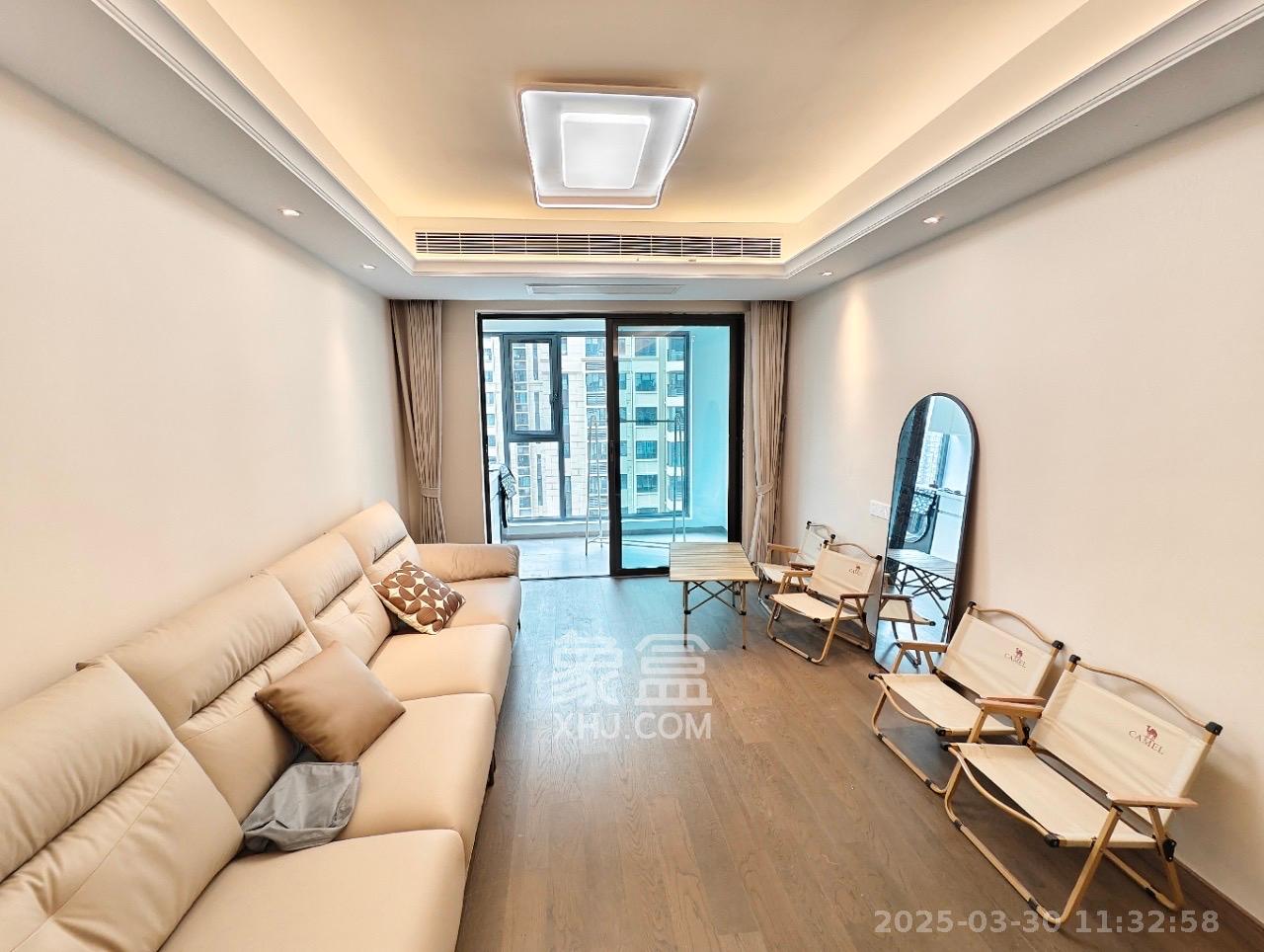 新力铂园(江山云著) 1室0厅0卫 4200.0元/月 新力铂园(江山云著) 1室0厅0卫 4200.0元/月室内图