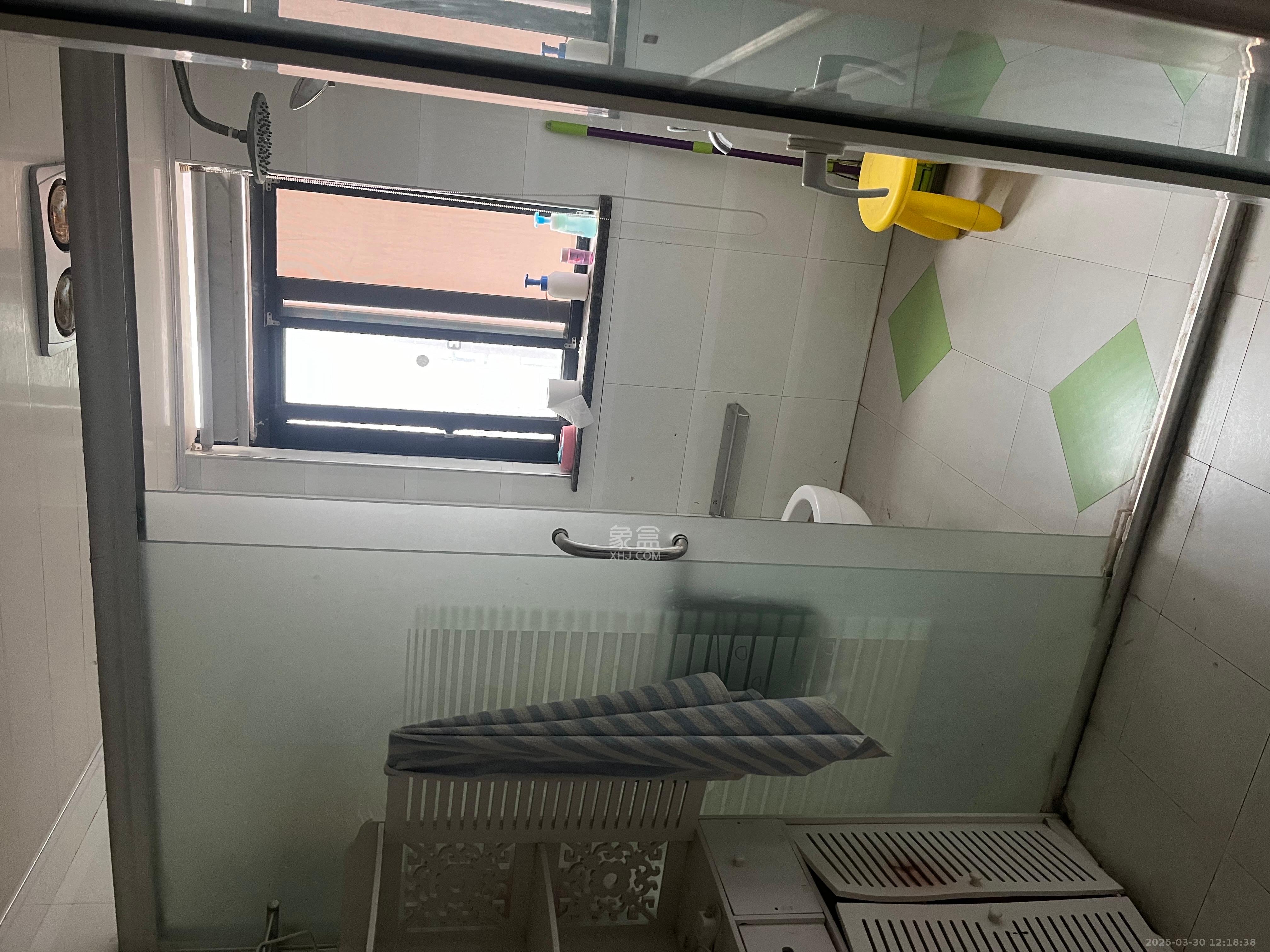 鑫远湘府华城 3室2厅1卫 2400.0元/月 鑫远湘府华城 3室2厅1卫 2400.0元/月室内图