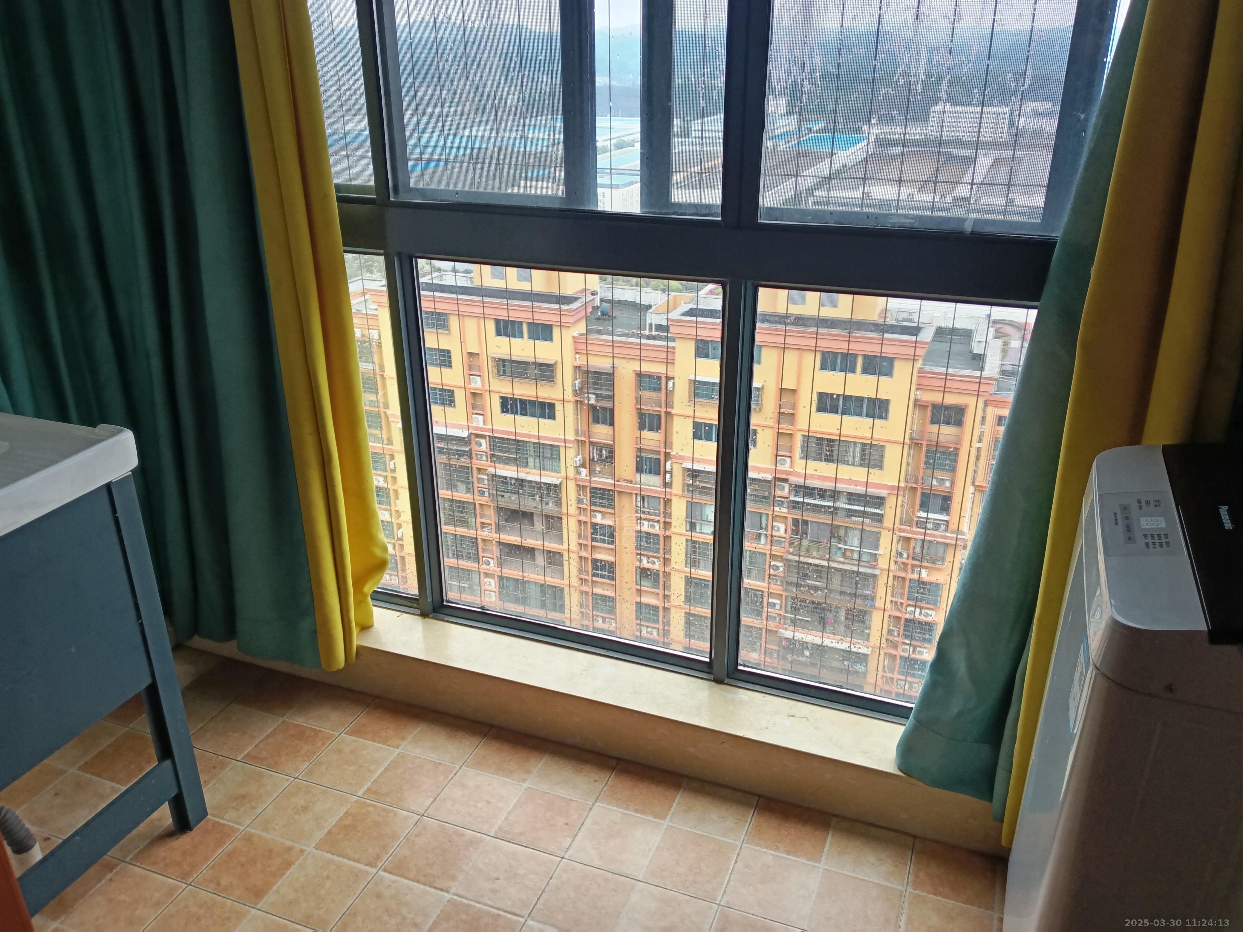 时代新城(翰林府) 3室2厅1卫 1900.0元/月 时代新城(翰林府) 3室2厅1卫 1900.0元/月室内图