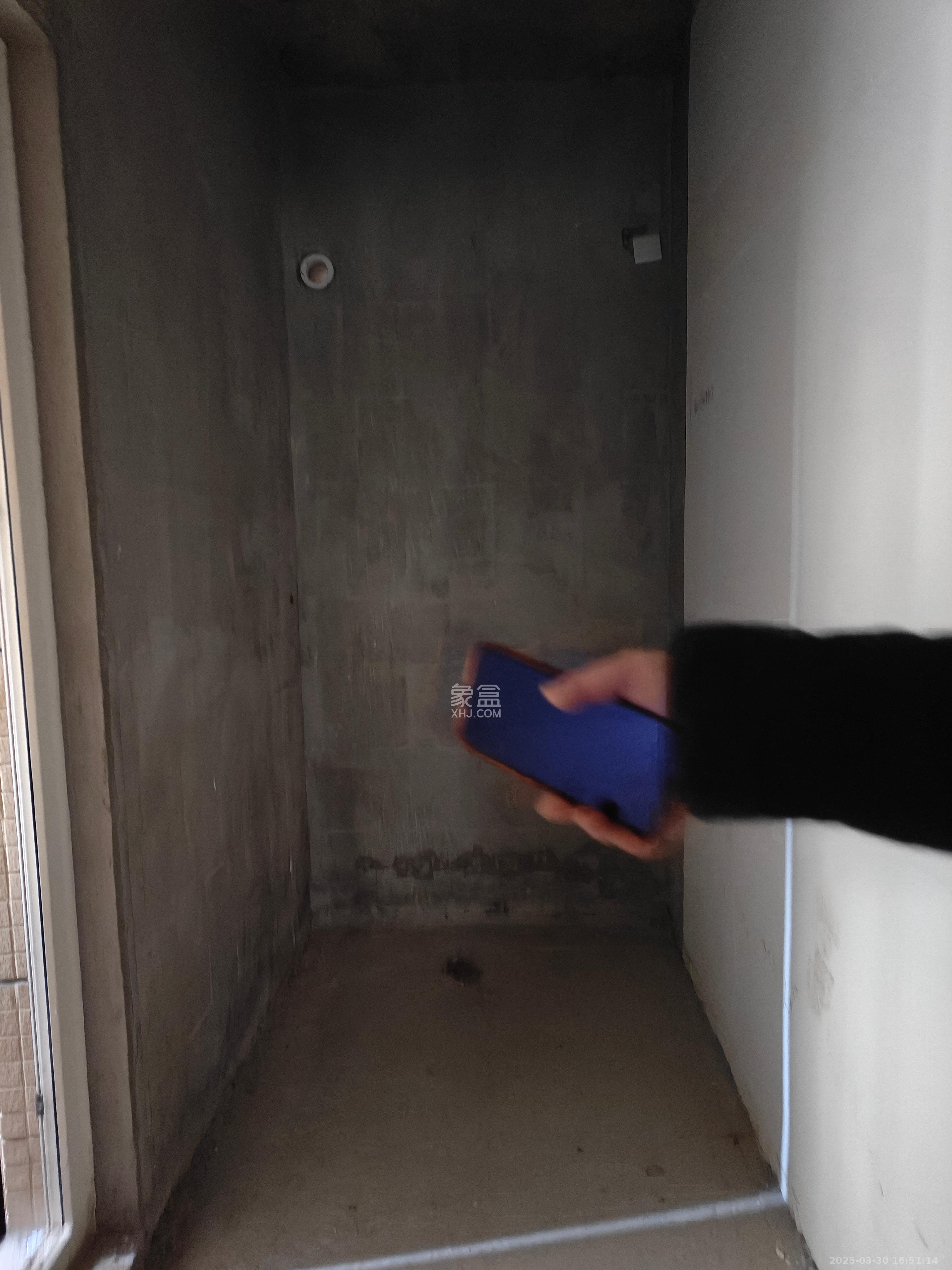 保利香槟国际 1室1厅1卫 800.0元/月 保利香槟国际 1室1厅1卫 800.0元/月室内图