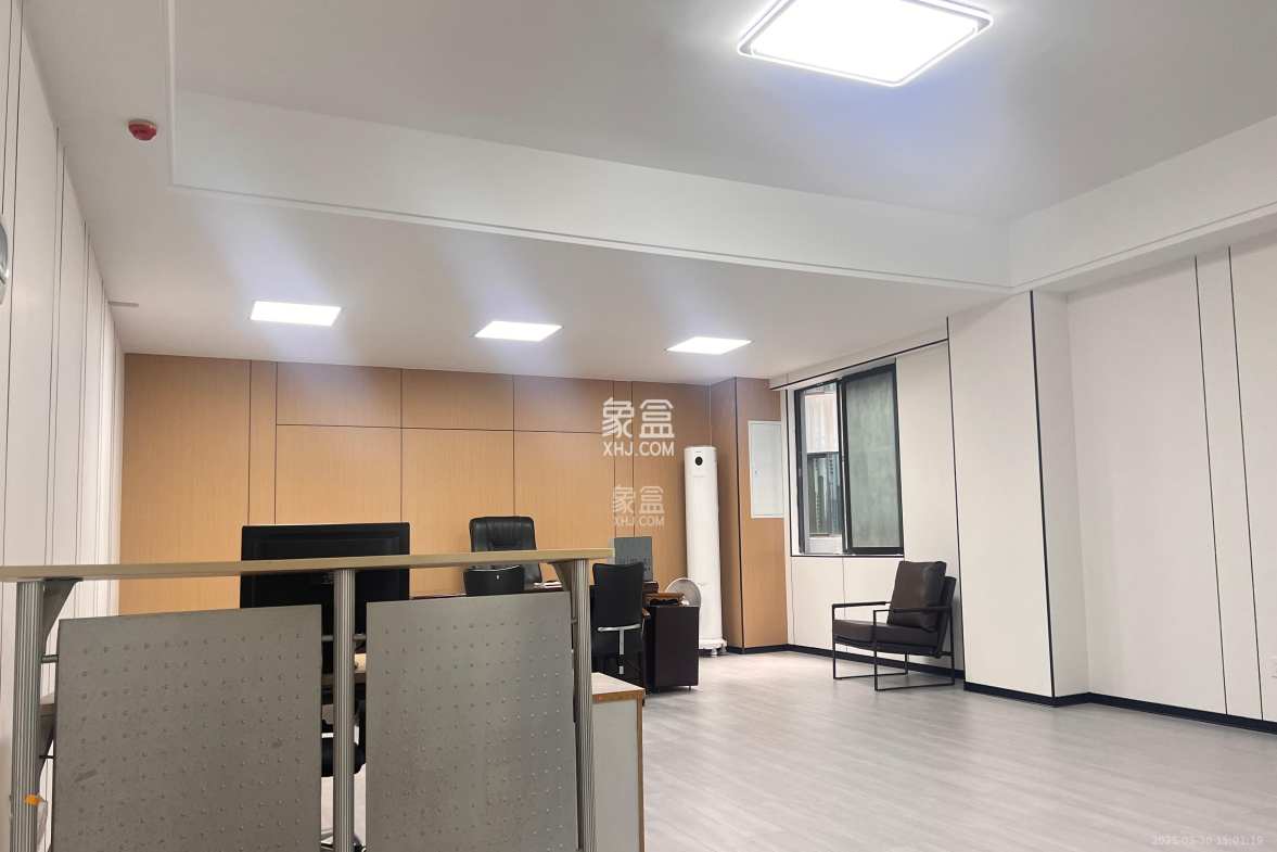 生活艺术城 1室1厅1卫 2300.0元/月 生活艺术城 1室1厅1卫 2300.0元/月室内图