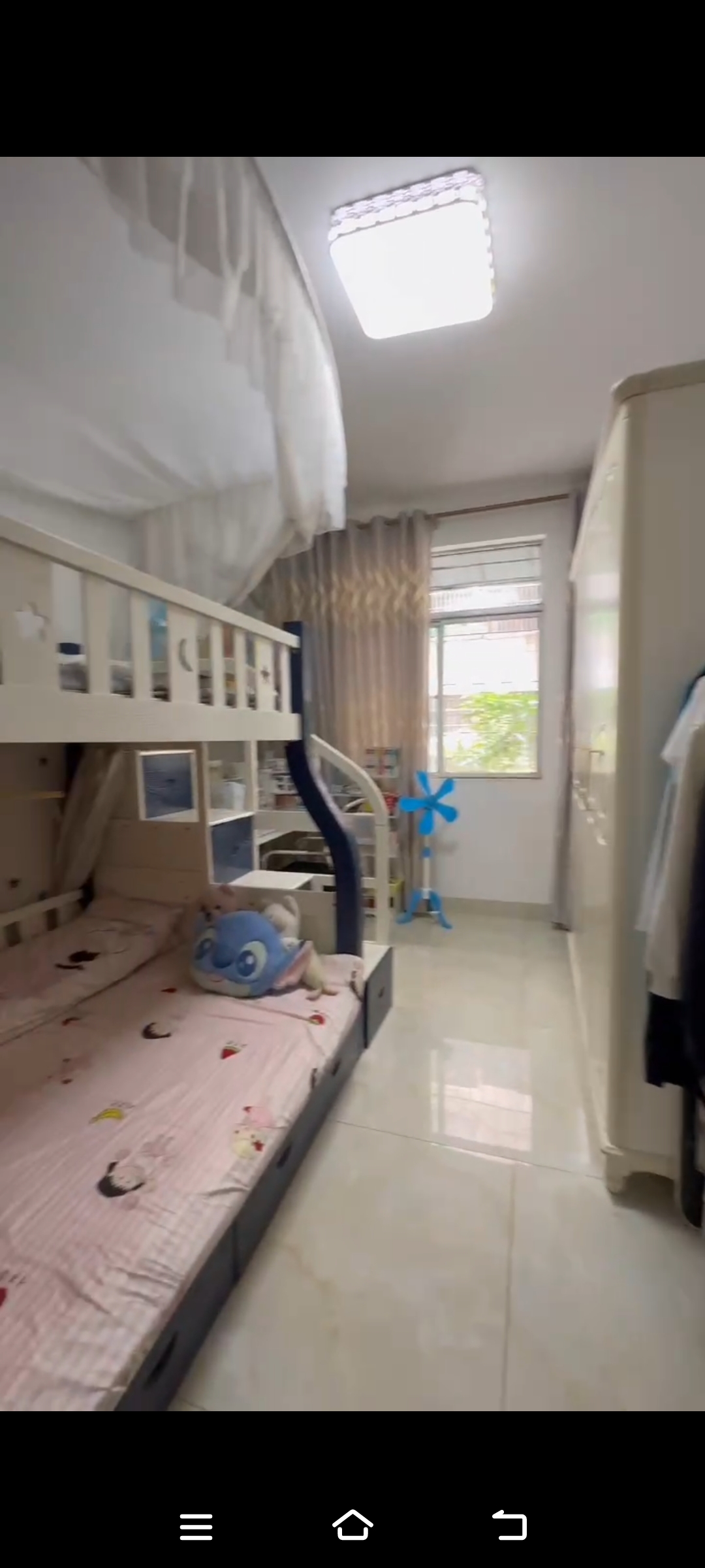 凤翔新村 3室2厅1卫 98.0万 凤翔新村 3室2厅1卫 98.0万卧室