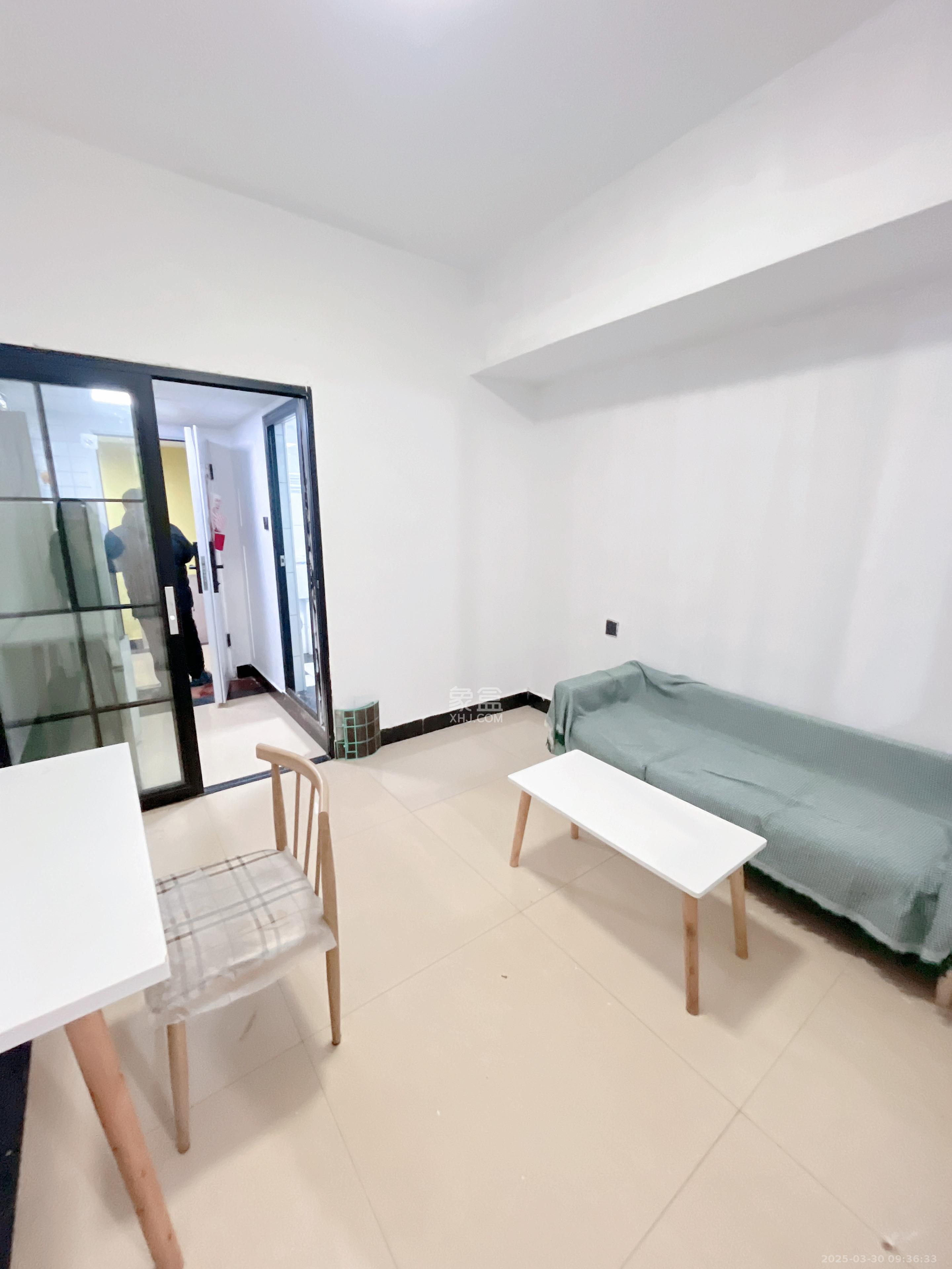 梅溪湖浪琴湾燕联小区 1室0厅0卫 800.0元/月 梅溪湖浪琴湾燕联小区 1室0厅0卫 800.0元/月室内图