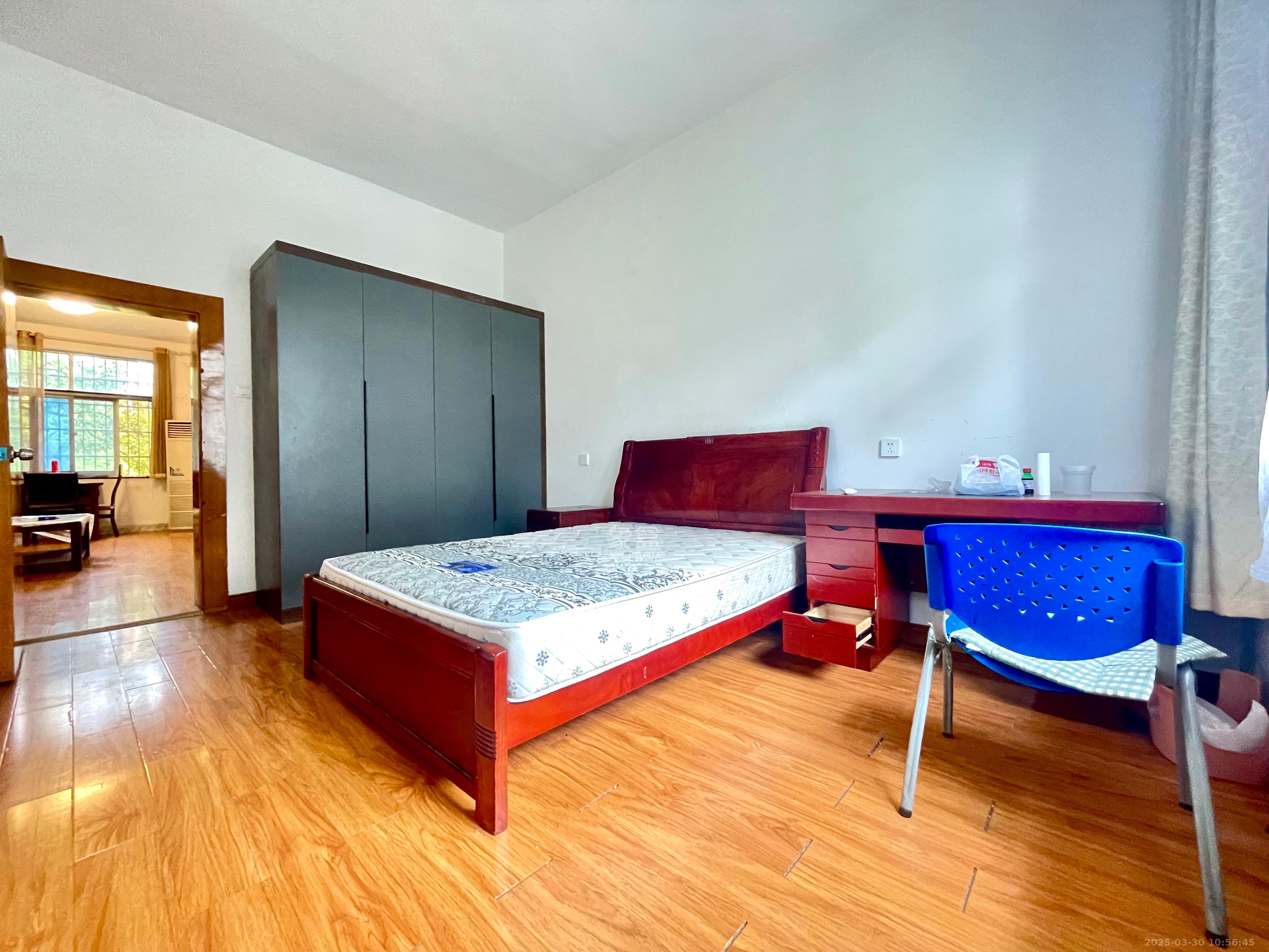 省质检局宿舍  2室2厅1卫    2000.0元/月室内图