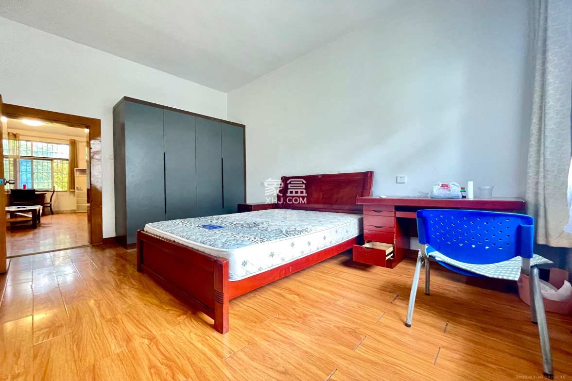 省质检局宿舍 2室2厅1卫 2000.0元/月 省质检局宿舍 2室2厅1卫 2000.0元/月室内图