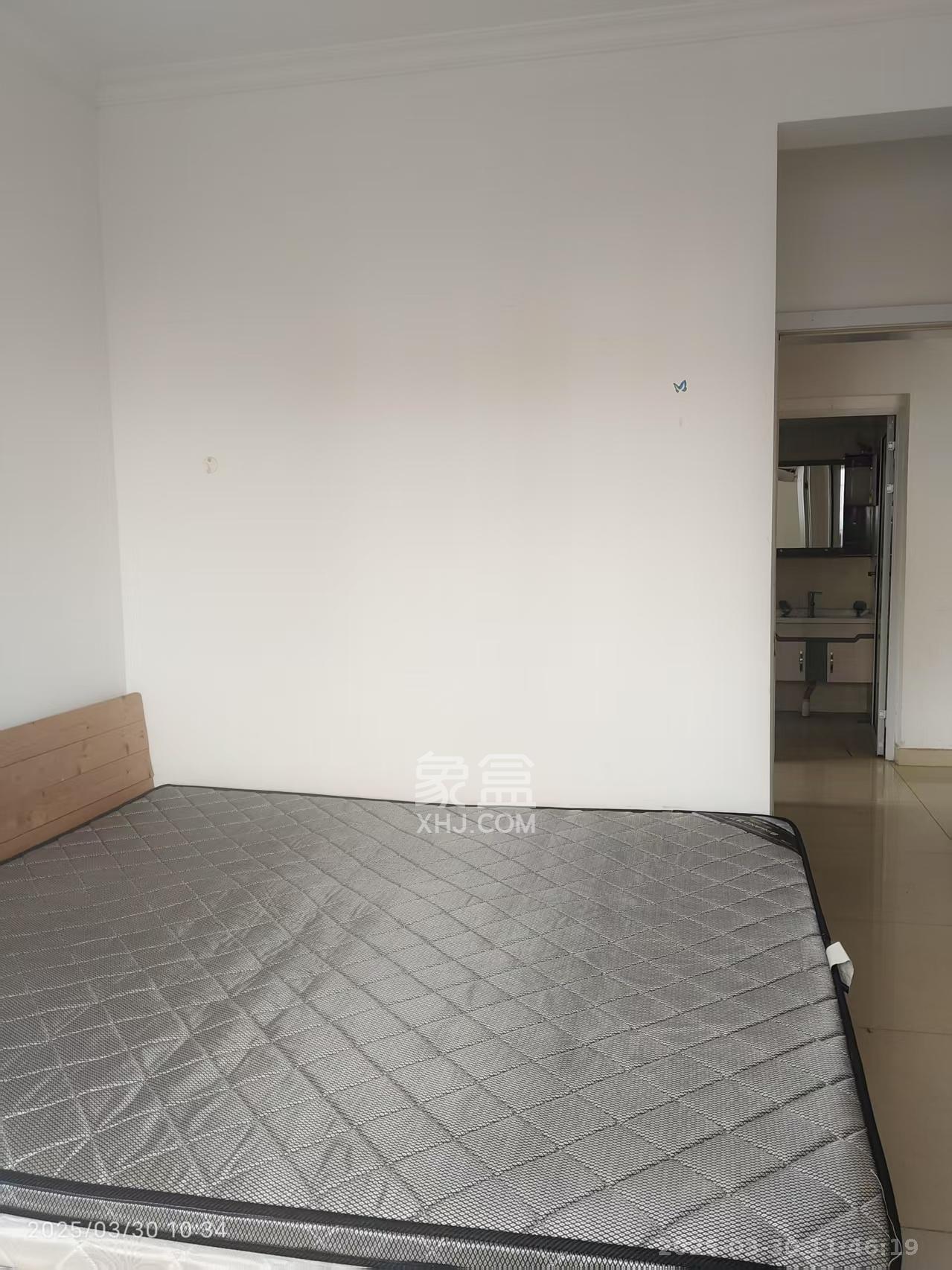 泊林晶城  2室2厅1卫   1600.00元/月室内图