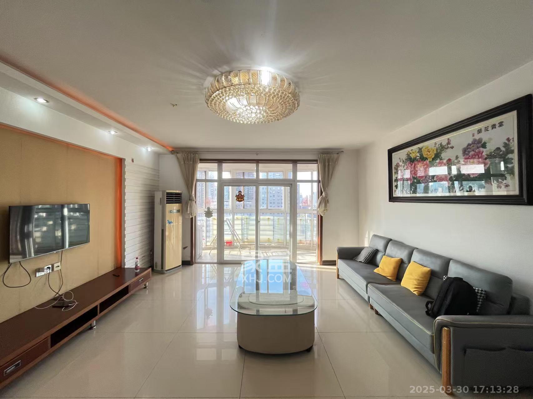 活力康城  3室2厅2卫    3200.0元/月 活力康城  3室2厅2卫    3200.0元/月