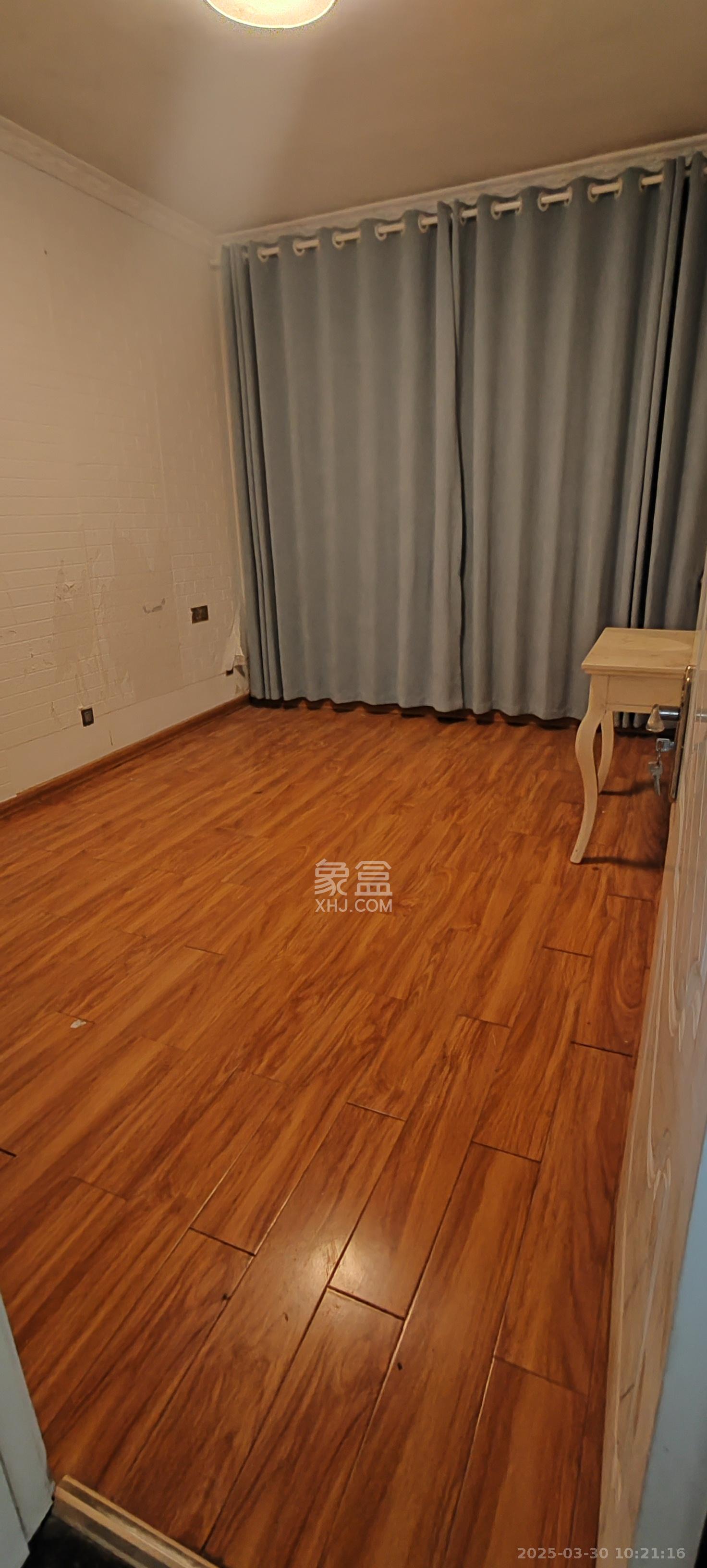 汇一城(汇壹公馆) 3室2厅1卫 2200.0元/月 汇一城(汇壹公馆) 3室2厅1卫 2200.0元/月室内图