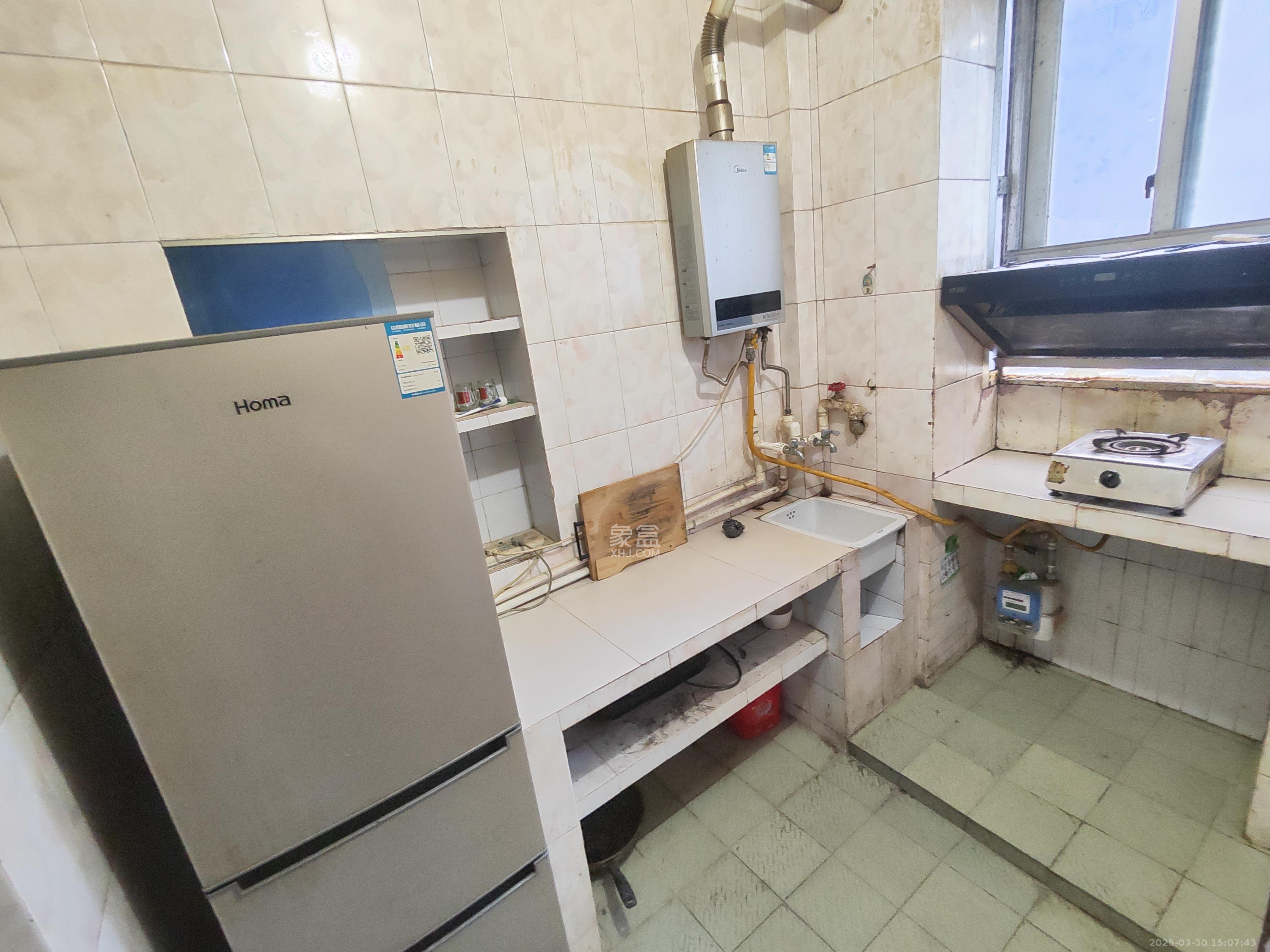 北桥新村  2室1厅1卫   1200.00元/月室内图