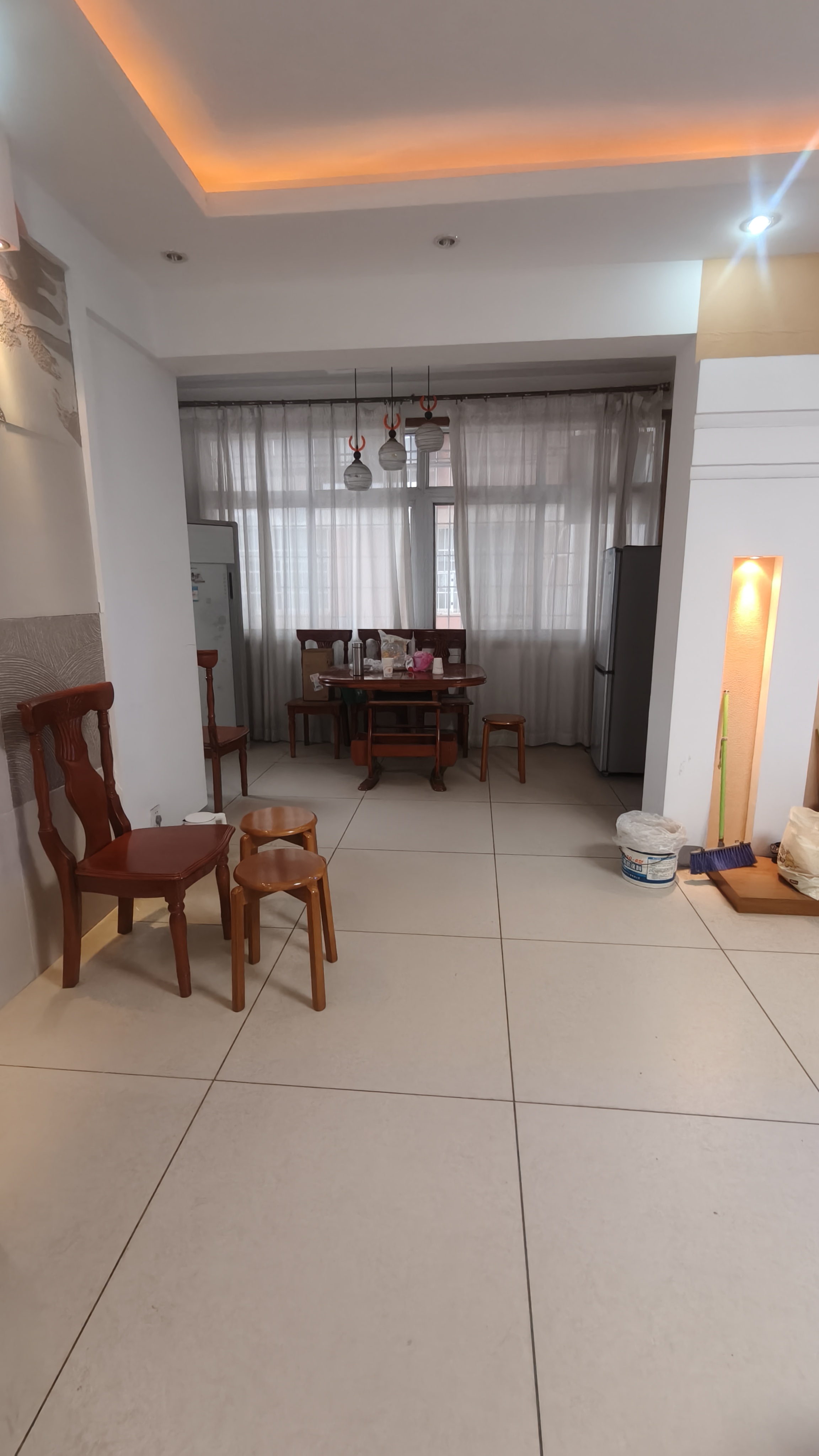 宏泰阳光家园 1室0厅0卫 59.8万 宏泰阳光家园 1室0厅0卫 59.8万客厅