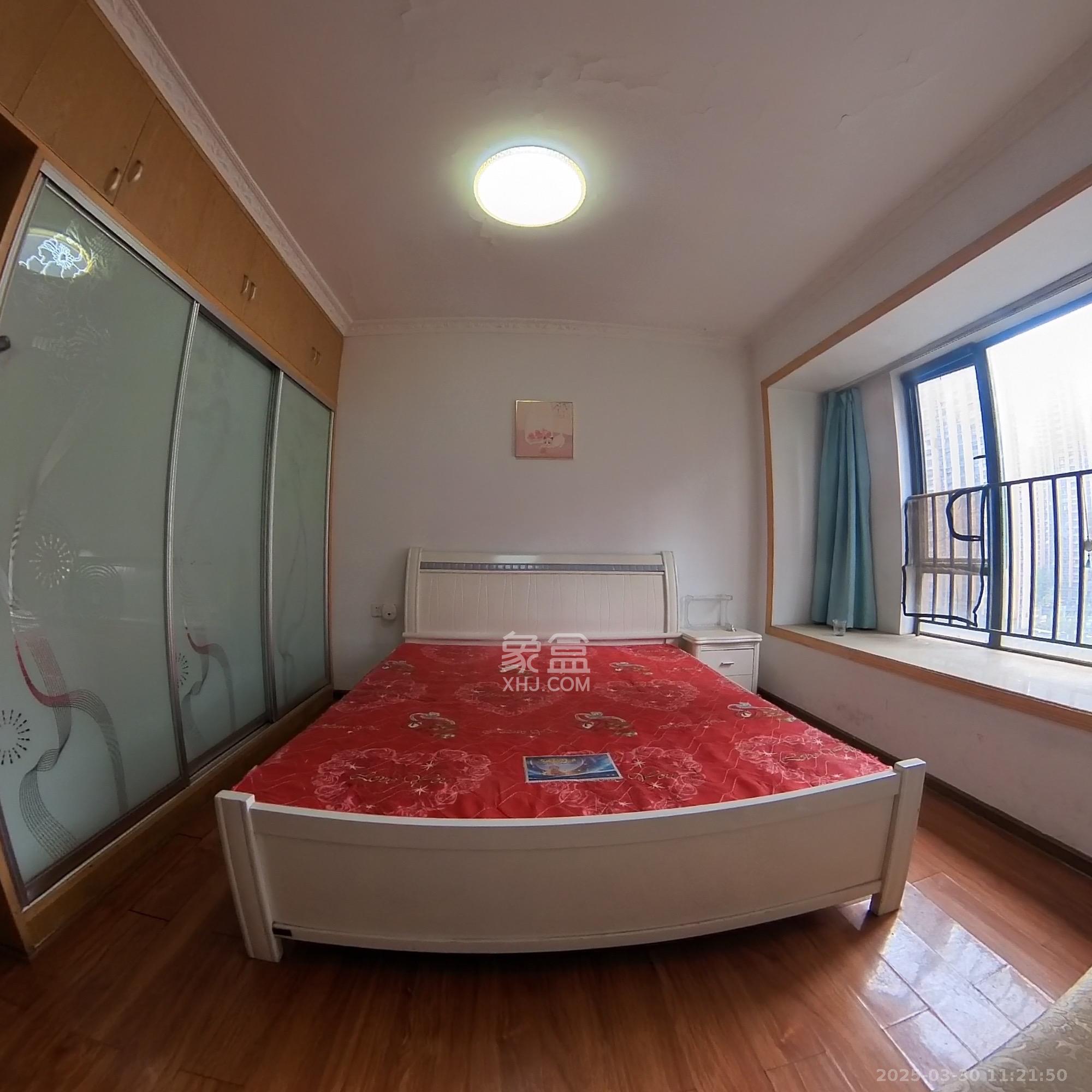 华润凤凰城二期  2室2厅1卫    1700.0元/月 华润凤凰城二期  2室2厅1卫    1700.0元/月室内图