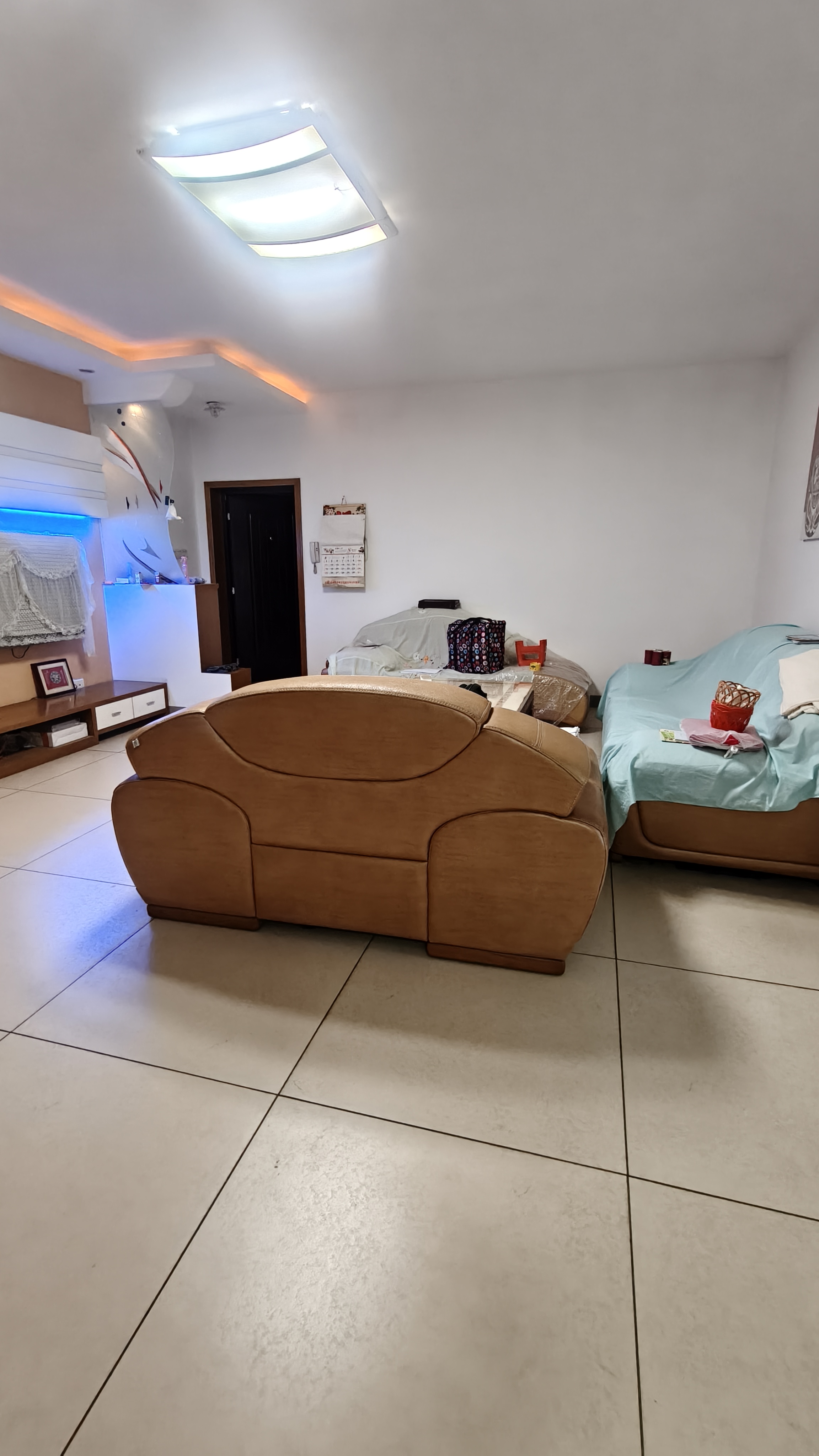 宏泰阳光家园 1室0厅0卫 59.8万 宏泰阳光家园 1室0厅0卫 59.8万客厅