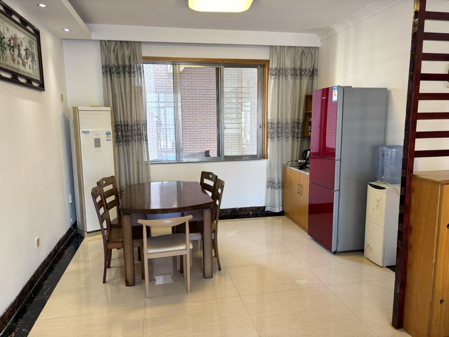 维港十字街 3室2厅2卫 2300.0元/月 维港十字街 3室2厅2卫 2300.0元/月室内图