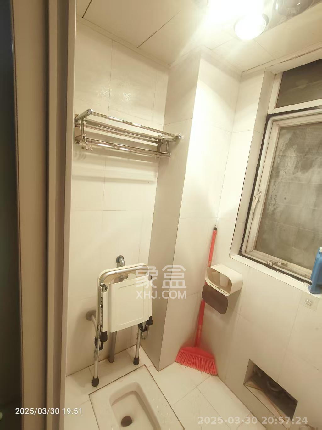 宏泽佳园  2室0厅1卫    2200.0元/月 宏泽佳园  2室0厅1卫    2200.0元/月室内图