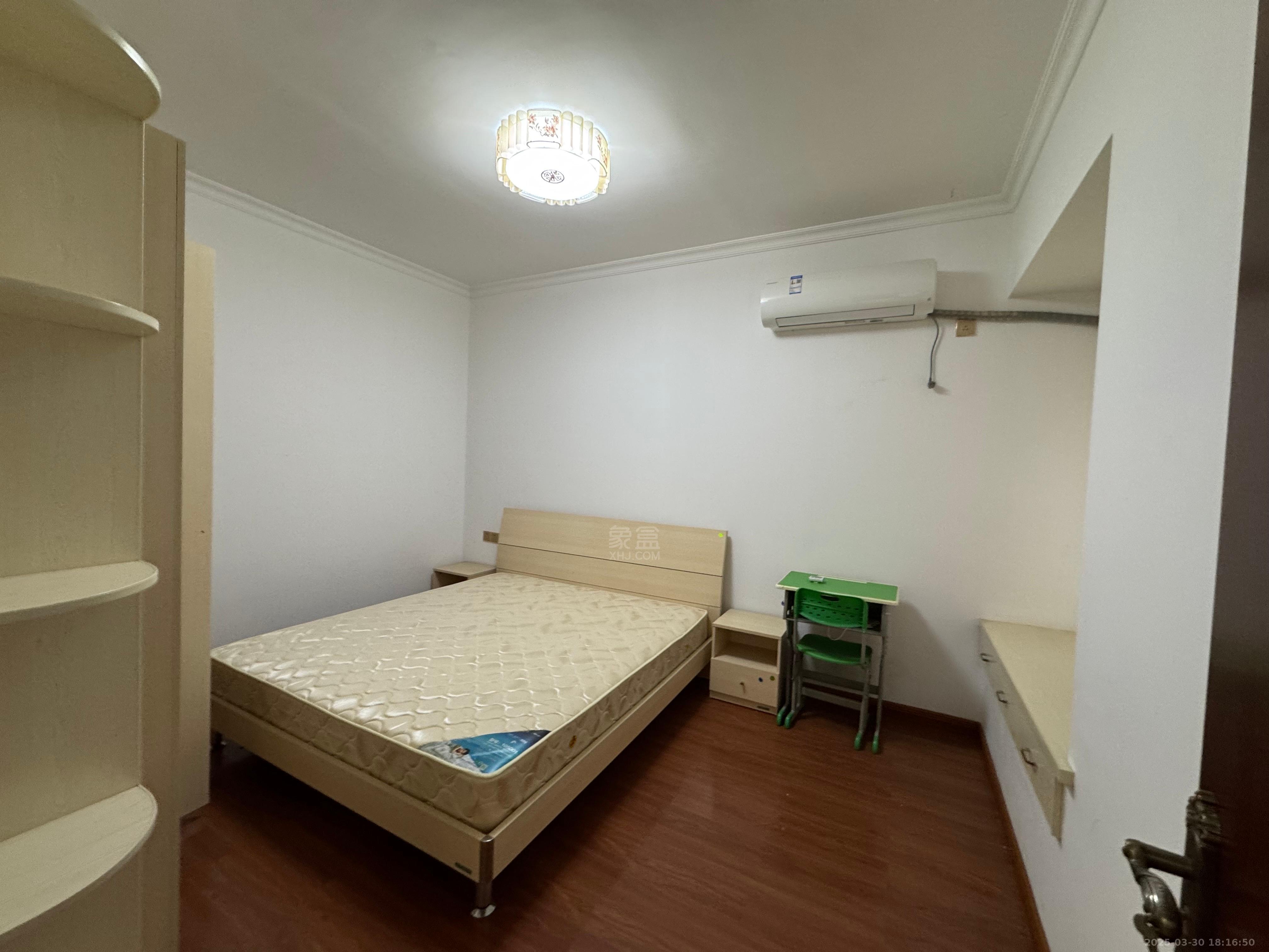 山水洲城华晨第一城 2室2厅1卫 1700.0元/月 山水洲城华晨第一城 2室2厅1卫 1700.0元/月室内图