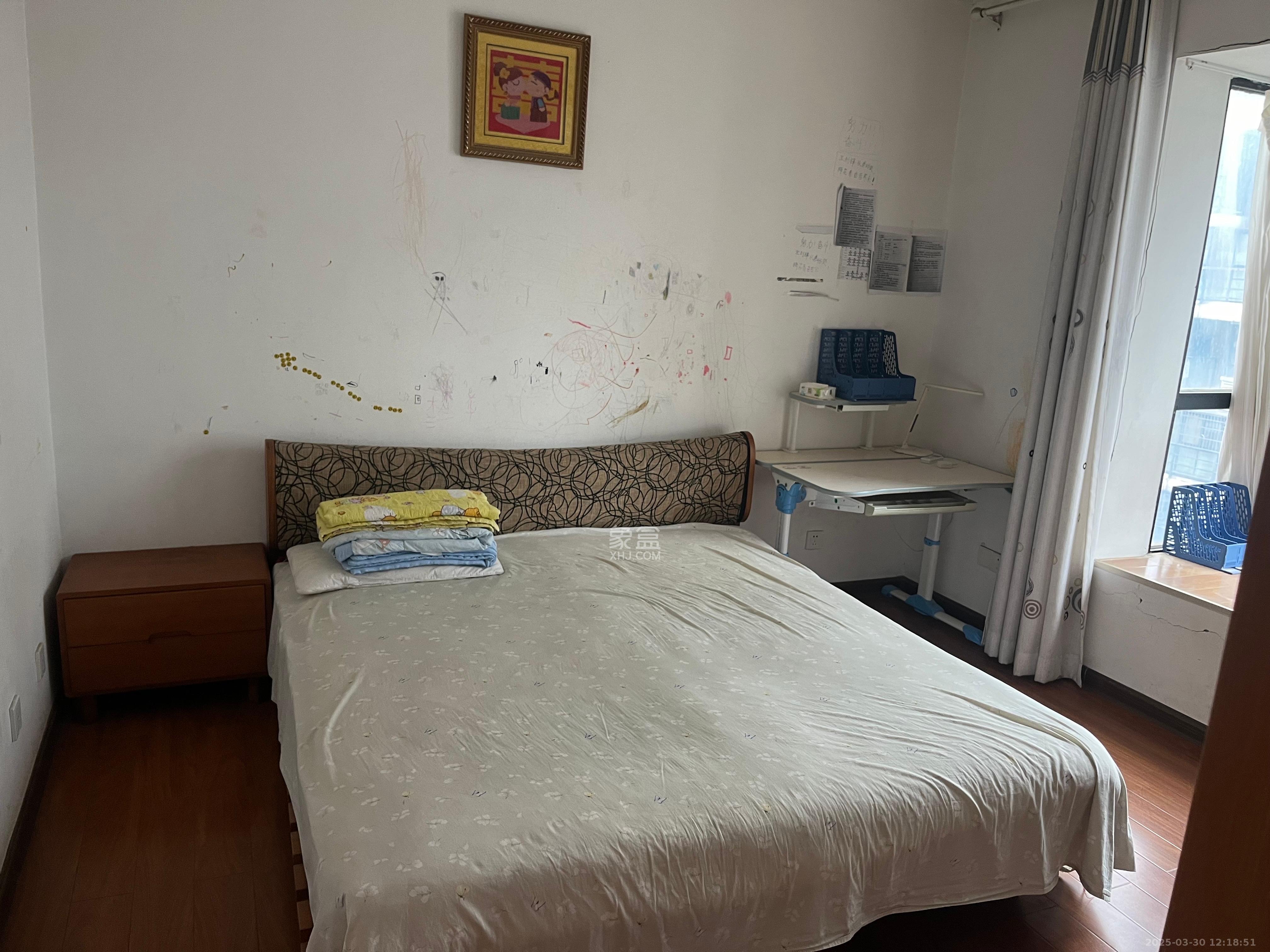 鑫远湘府华城 3室2厅1卫 2400.0元/月 鑫远湘府华城 3室2厅1卫 2400.0元/月室内图