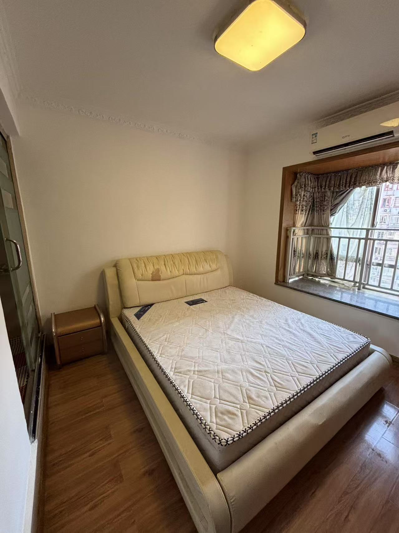 维港十字街 3室2厅2卫 2300.0元/月 维港十字街 3室2厅2卫 2300.0元/月室内图