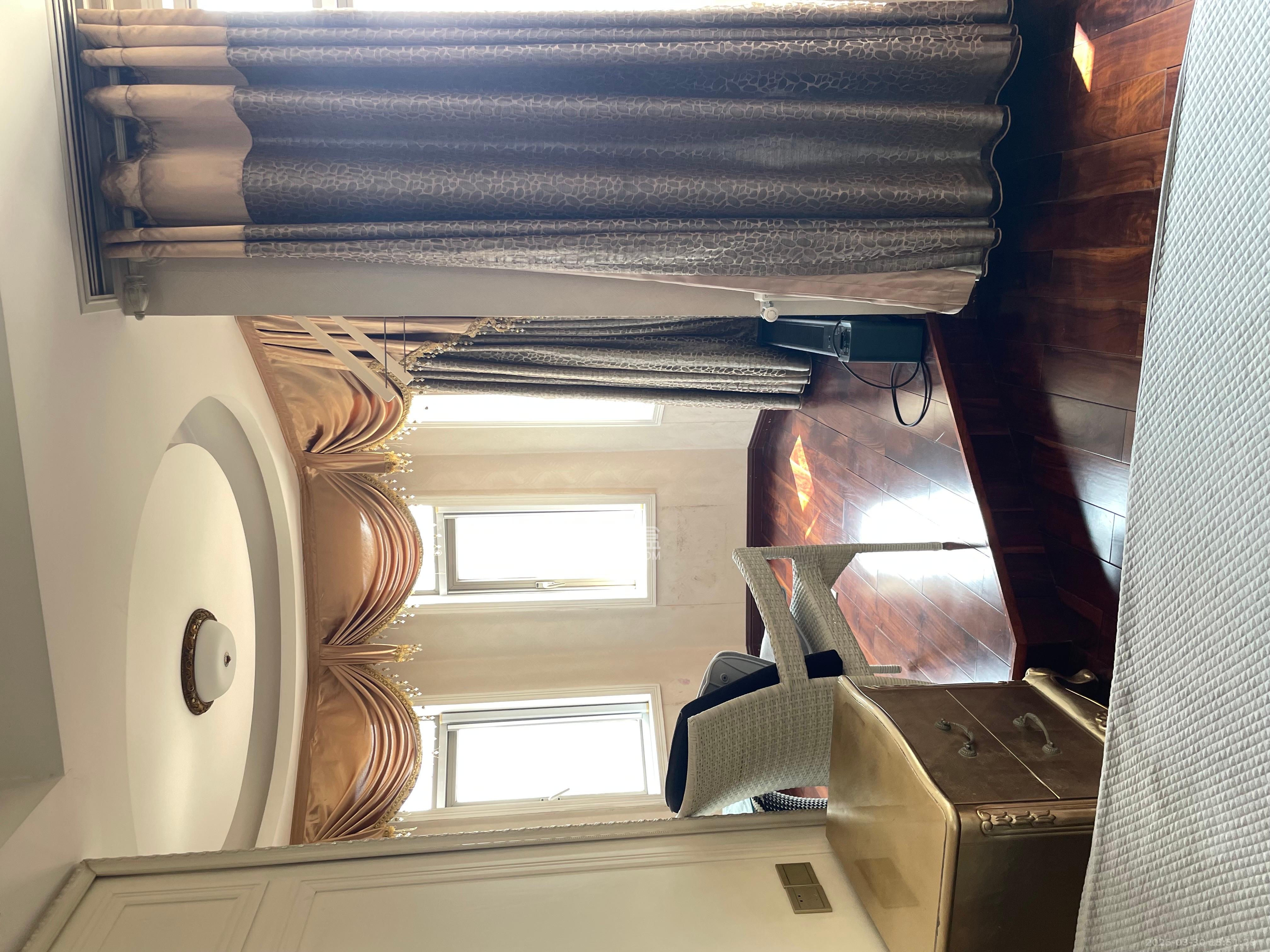 米兰春天  3室2厅2卫    3500.0元/月 米兰春天  3室2厅2卫    3500.0元/月室内图