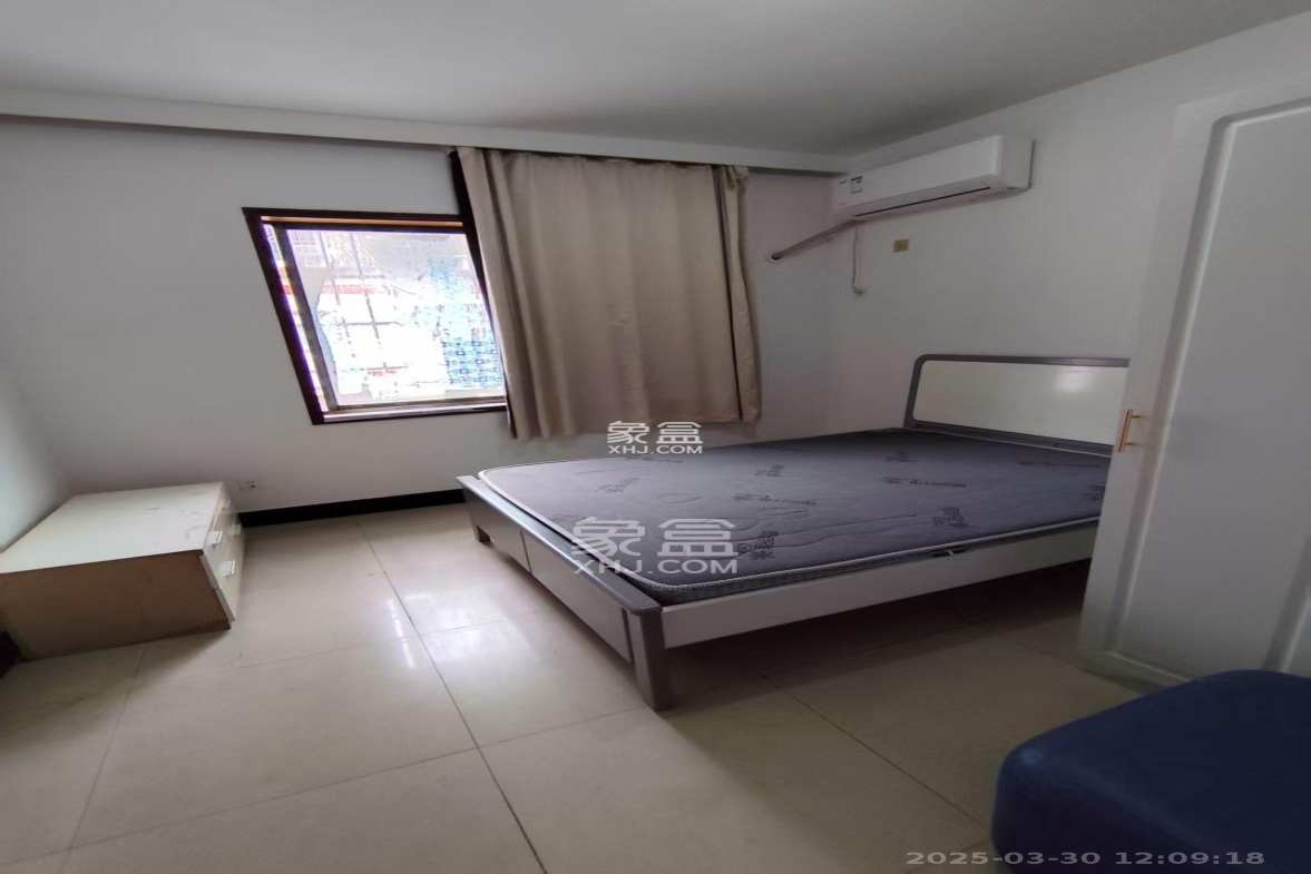 高桥火焰市场 1室0厅0卫 1600.0元/月 高桥火焰市场 1室0厅0卫 1600.0元/月室内图