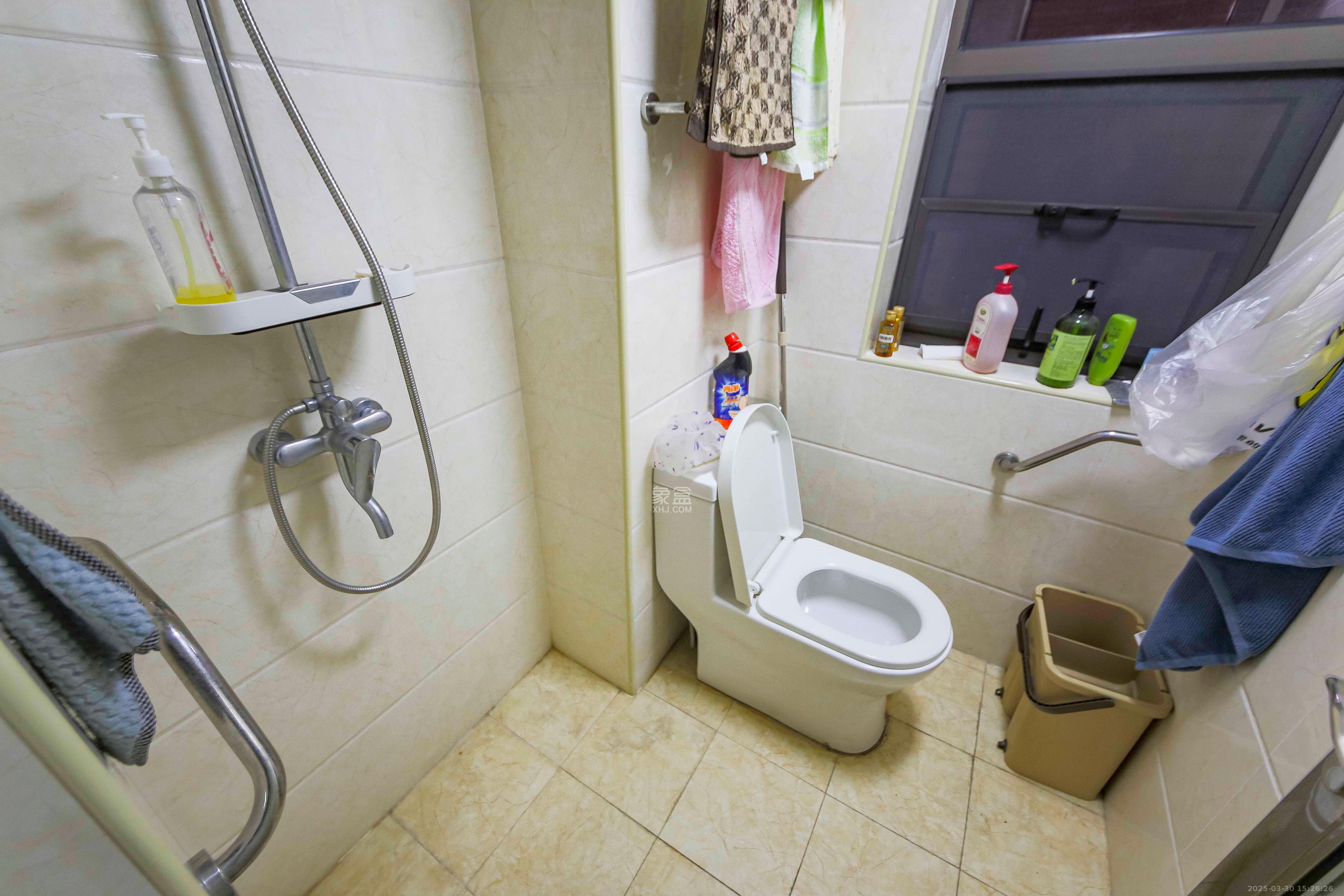润屋美院  3室2厅1卫   2800.00元/月室内图