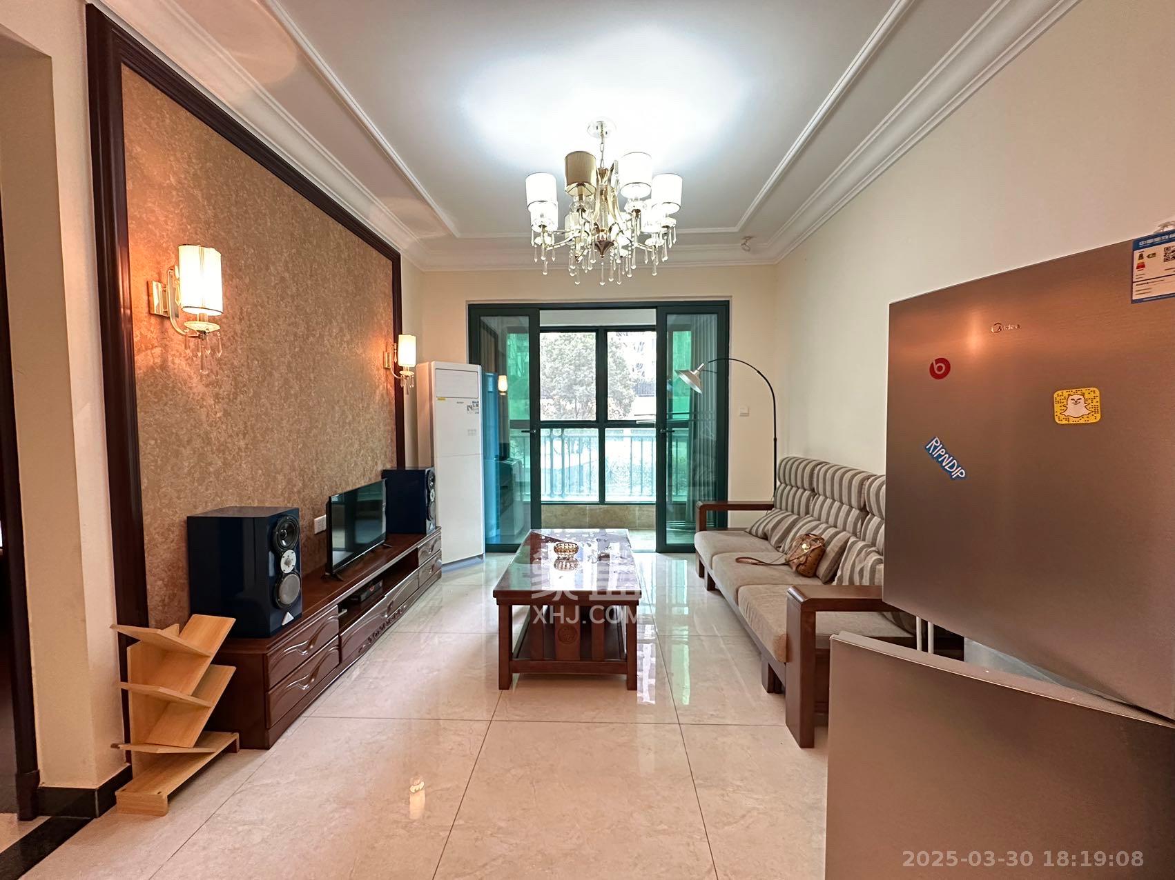 恒大雅苑 2室2厅1卫 2200.0元/月 恒大雅苑 2室2厅1卫 2200.0元/月室内图