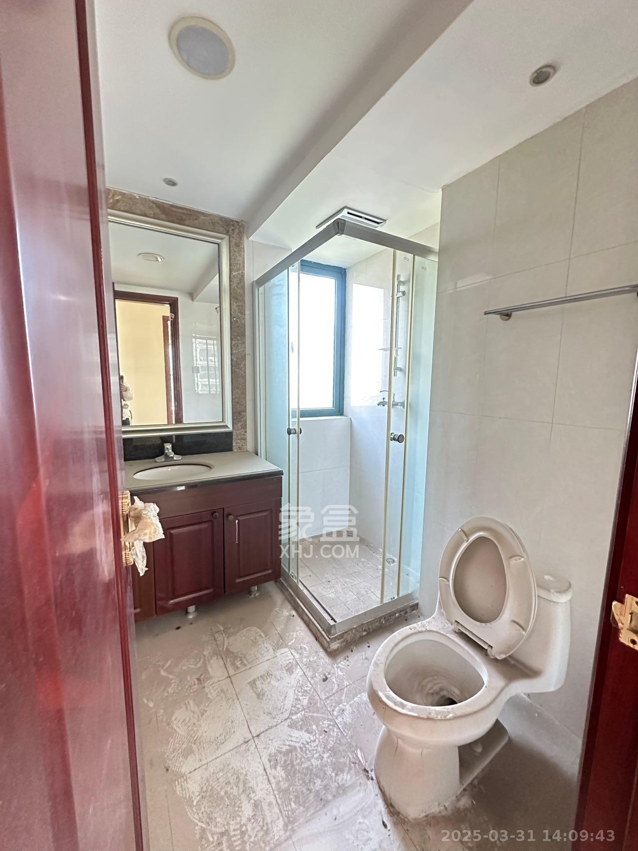 恒大城 4室2厅1卫 3000.0元/月 恒大城 4室2厅1卫 3000.0元/月室内图