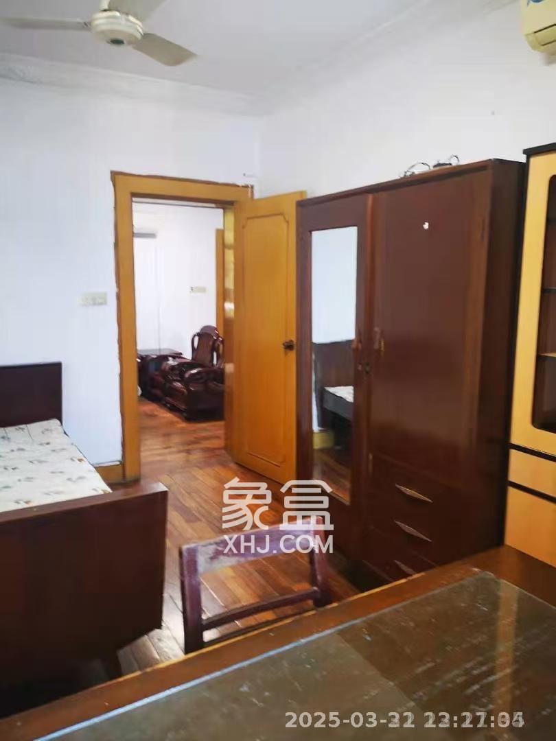 中南家园 1室0厅0卫 1400.0元/月 中南家园 1室0厅0卫 1400.0元/月室内图