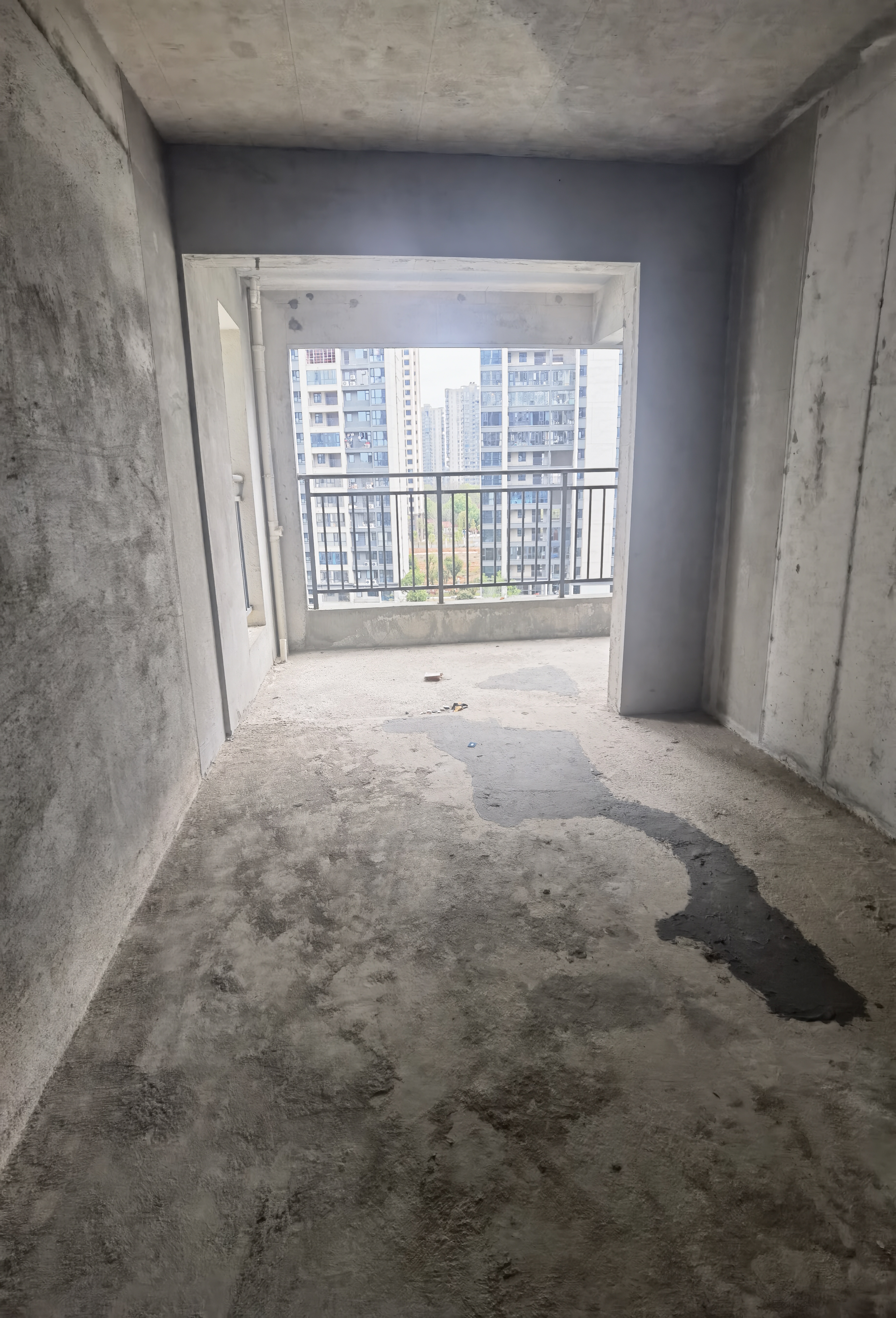 湘悦青春里 5室2厅2卫 110.0万 湘悦青春里 5室2厅2卫 110.0万客厅