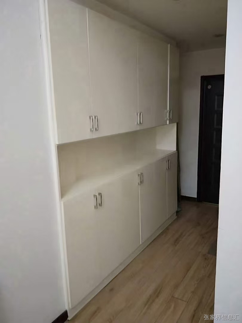 维港十字街 1室1厅1卫 1200.0元/月 维港十字街 1室1厅1卫 1200.0元/月室内图