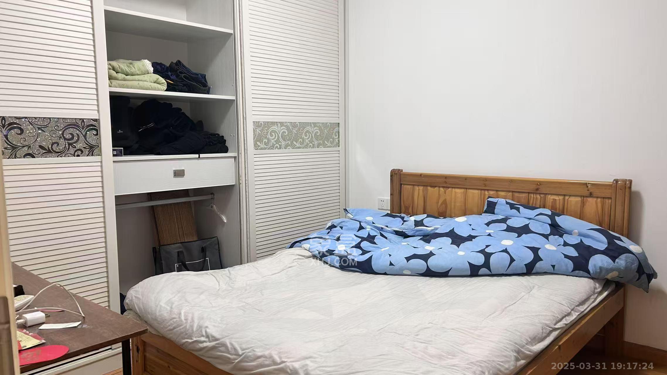 润屋美院  3室2厅1卫   2300.00元/月室内图