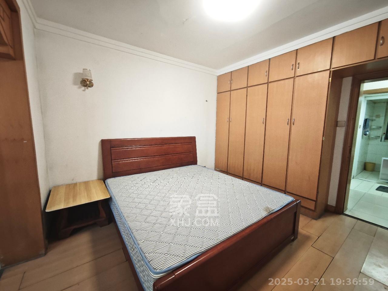 杏花园小区  2室1厅1卫   1800.00元/月室内图