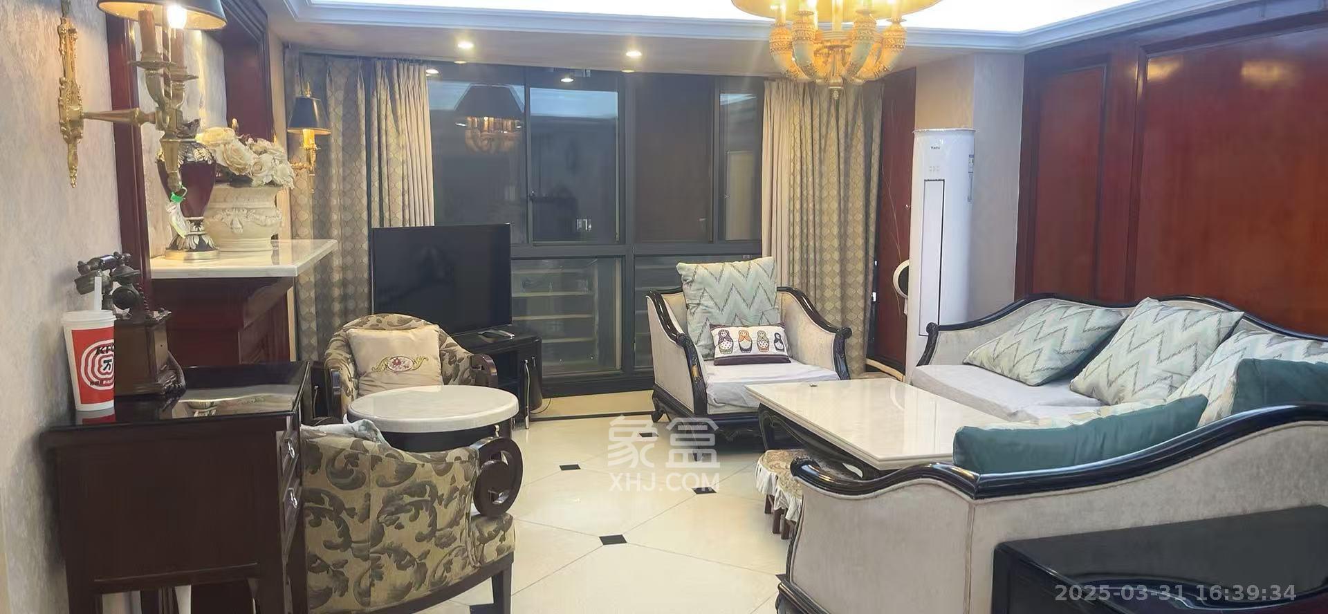 四季阳光花城 4室2厅2卫 4800.0元/月 四季阳光花城 4室2厅2卫 4800.0元/月室内图