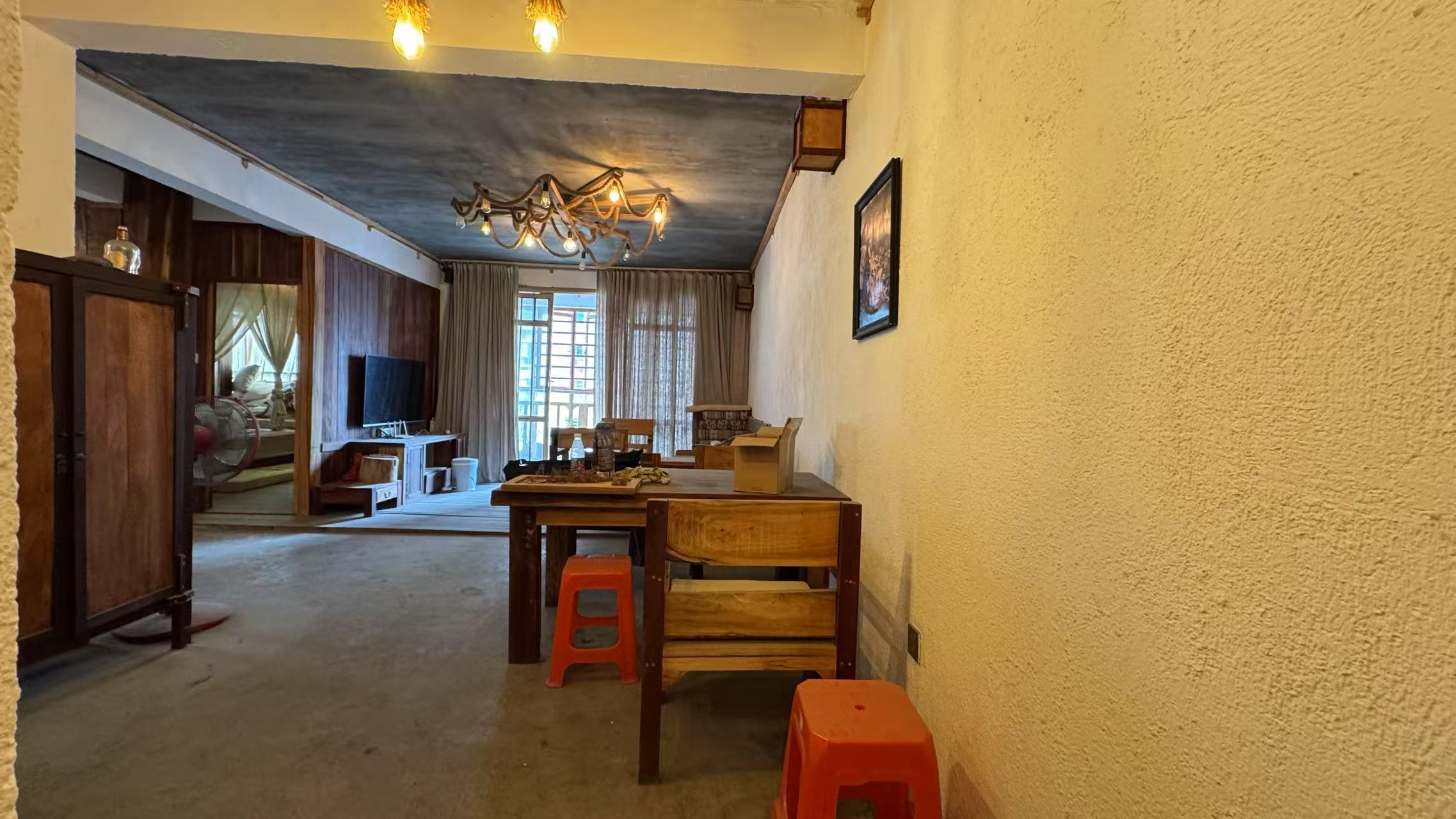 千里红小区(京明时代广场)  1室0厅0卫    1800.0元/月 千里红小区(京明时代广场)  1室0厅0卫    1800.0元/月