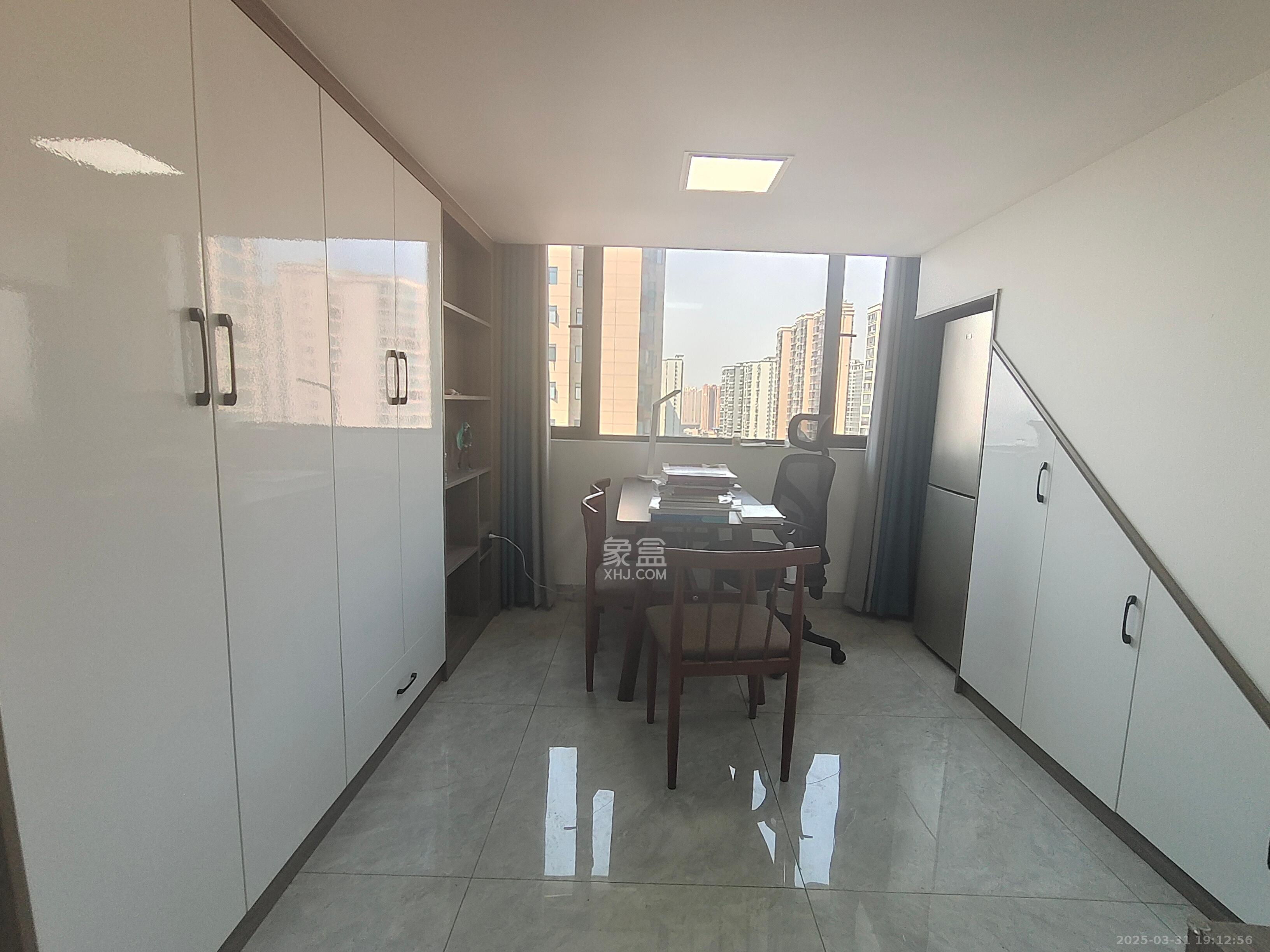 日盛湖湘花苑 1室1厅1卫 1300.0元/月 日盛湖湘花苑 1室1厅1卫 1300.0元/月室内图