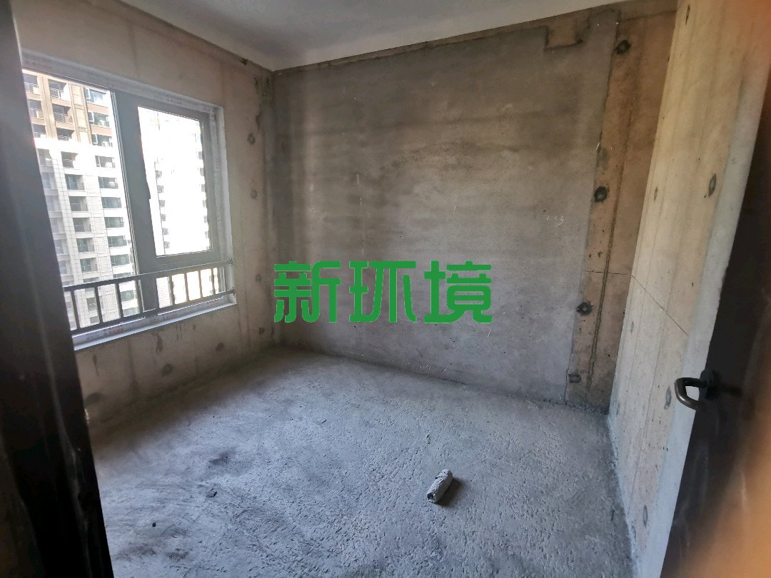 荣盛花语书院  4室2厅2卫   90.00万室内图