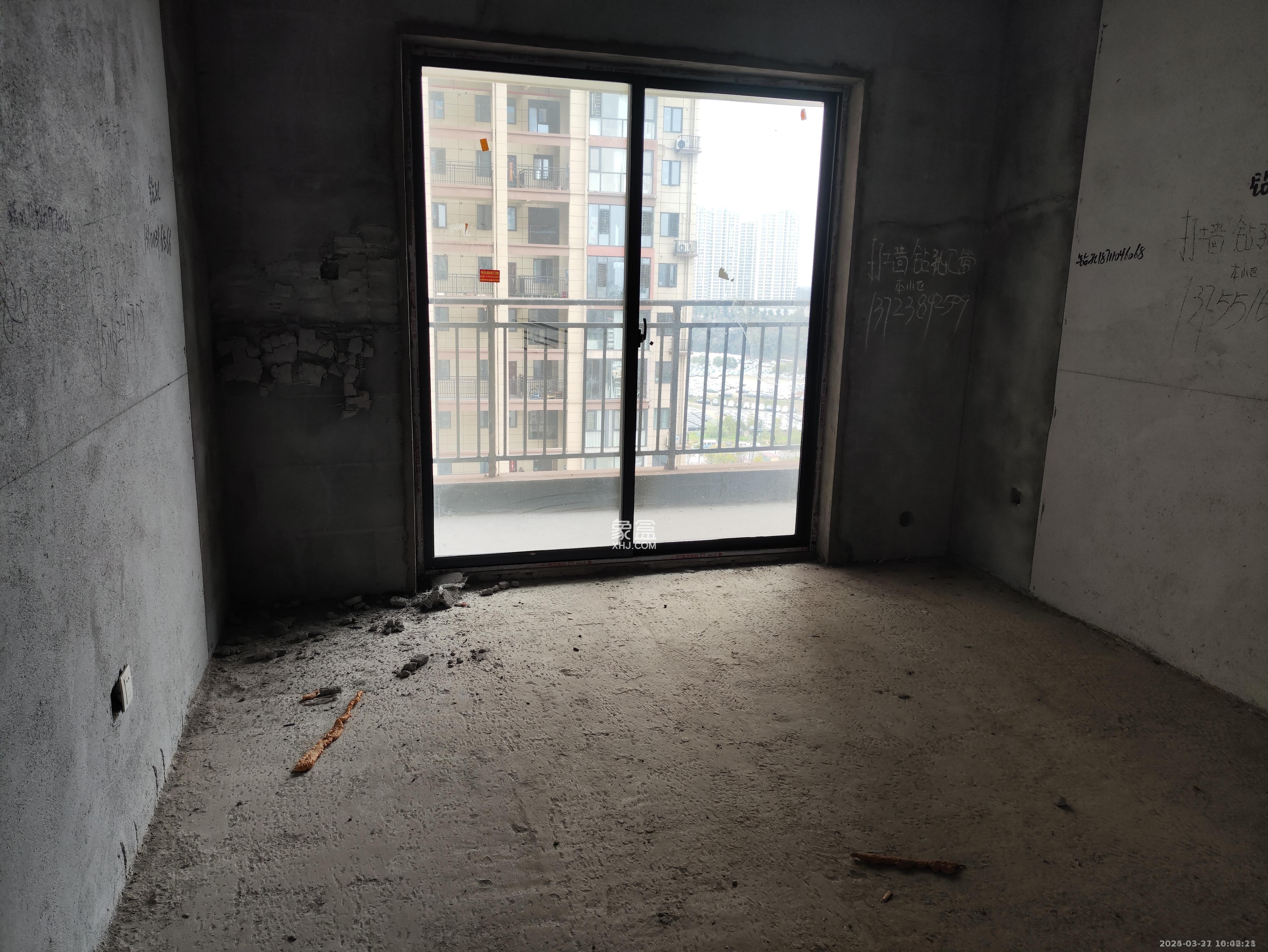 保利香槟国际 1室2厅1卫 800.0元/月 保利香槟国际 1室2厅1卫 800.0元/月室内图