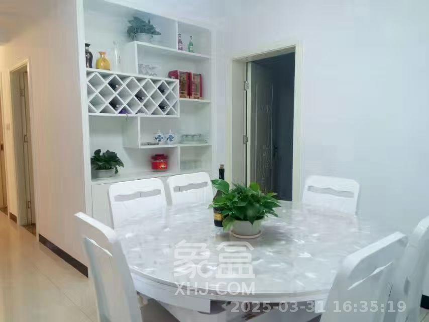 中悦领秀城 1室0厅0卫 1700.0元/月 中悦领秀城 1室0厅0卫 1700.0元/月室内图