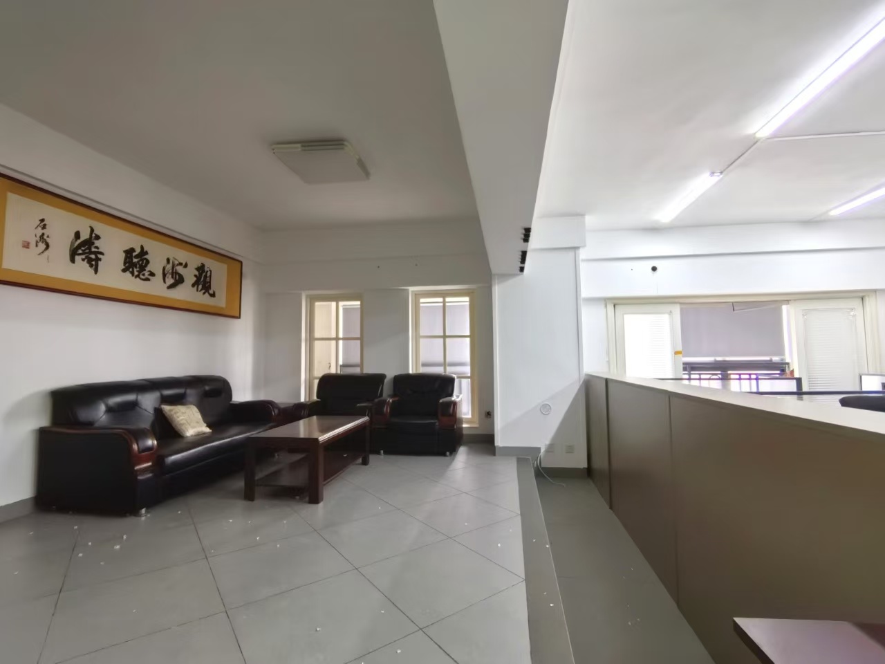 名门广场北区（二期）  4室2厅1卫   270.00万室内图