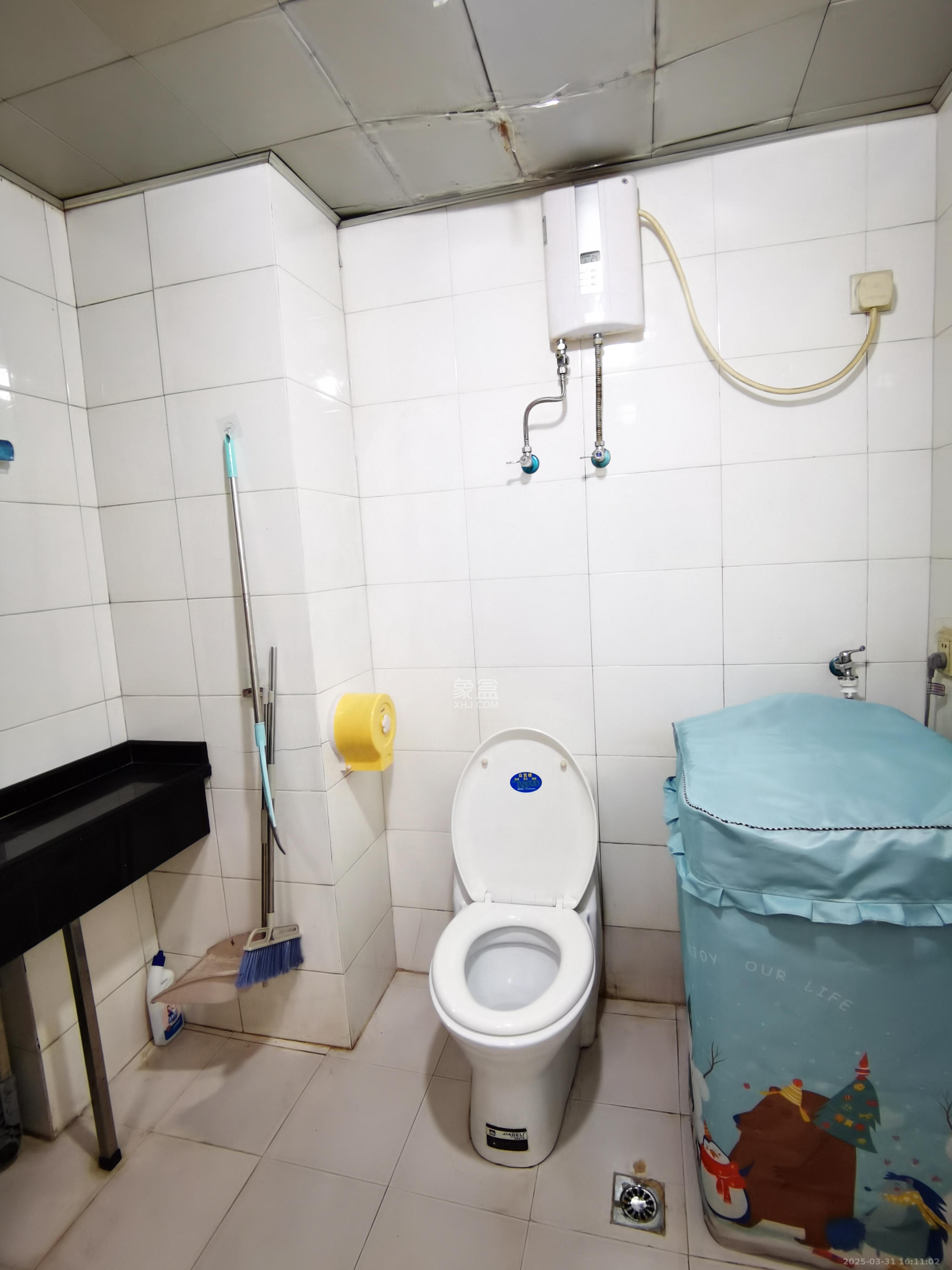 湘聚大厦 1室1厅1卫 1500.0元/月 湘聚大厦 1室1厅1卫 1500.0元/月室内图