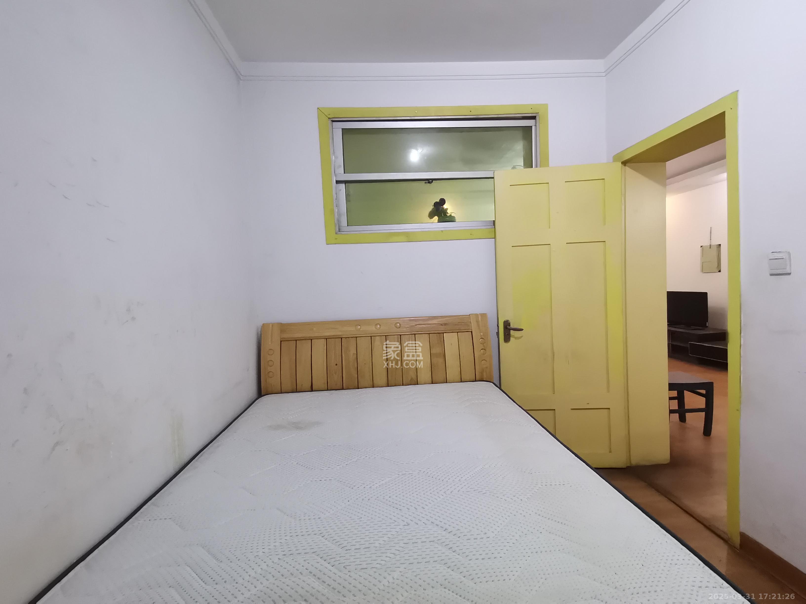 马王堆陶瓷建材新城 2室2厅1卫 1800.0元/月 马王堆陶瓷建材新城 2室2厅1卫 1800.0元/月室内图