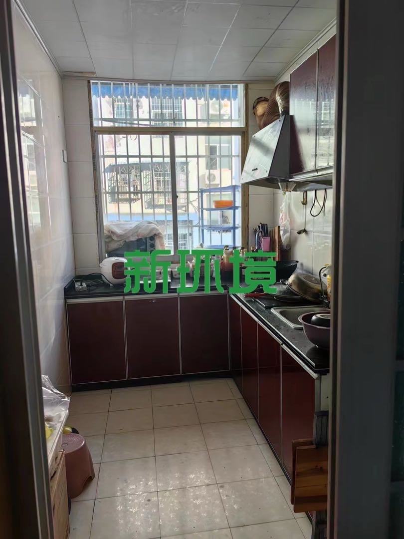 永通小区 3室2厅1卫 1200.0元/月 永通小区 3室2厅1卫 1200.0元/月室内图