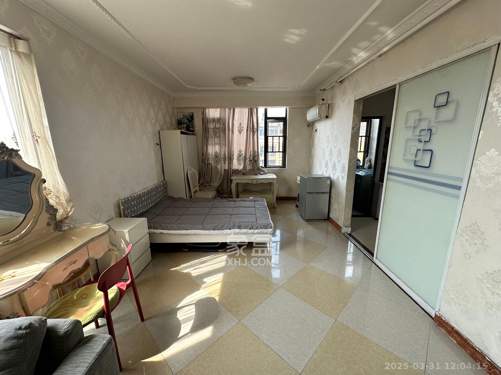 鑫远和城(一、二期) 1室1厅1卫 1500.0元/月 鑫远和城(一、二期) 1室1厅1卫 1500.0元/月室内图