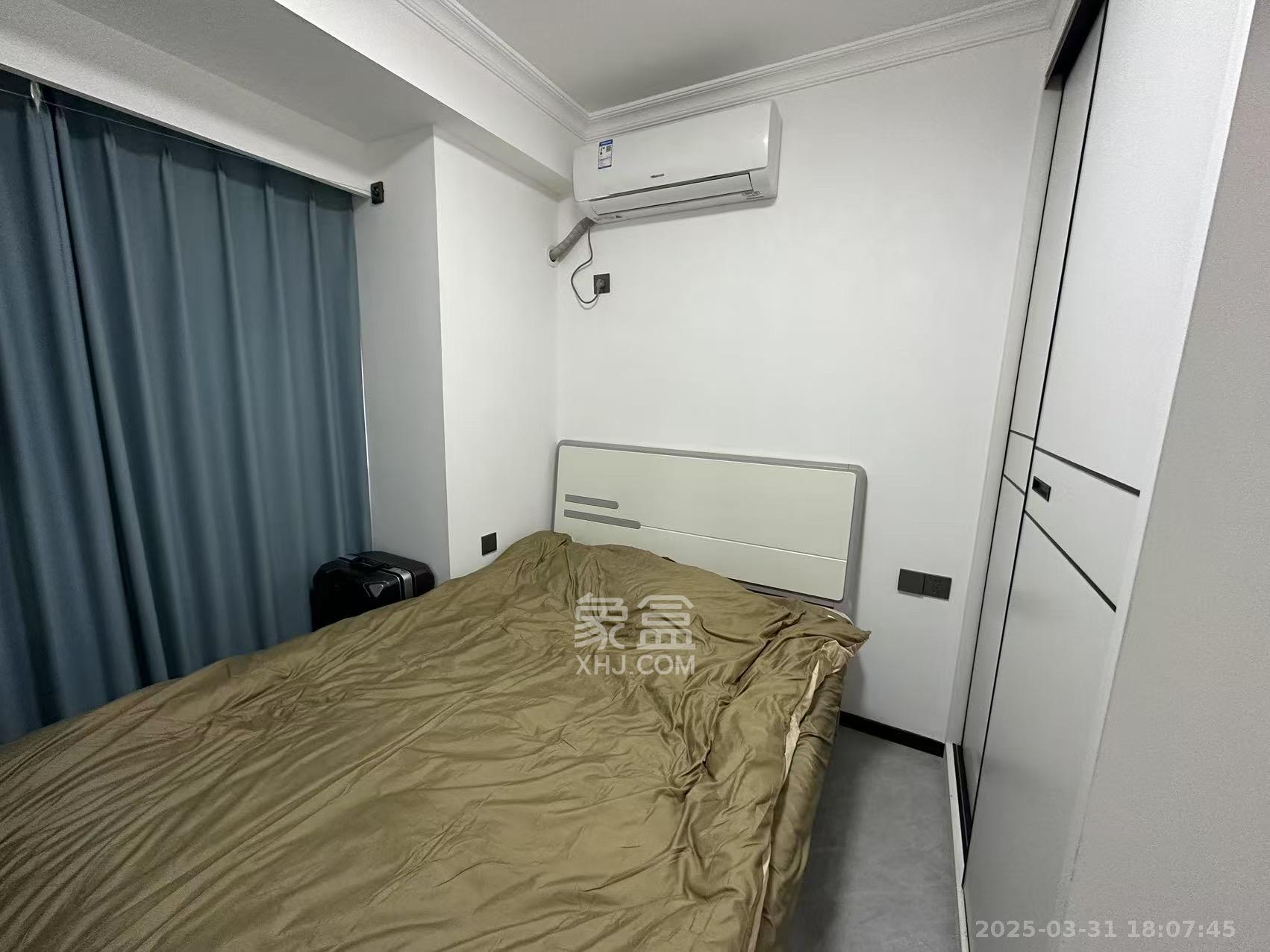 中海珑悦府  1室0厅0卫   2000.00元/月室内图