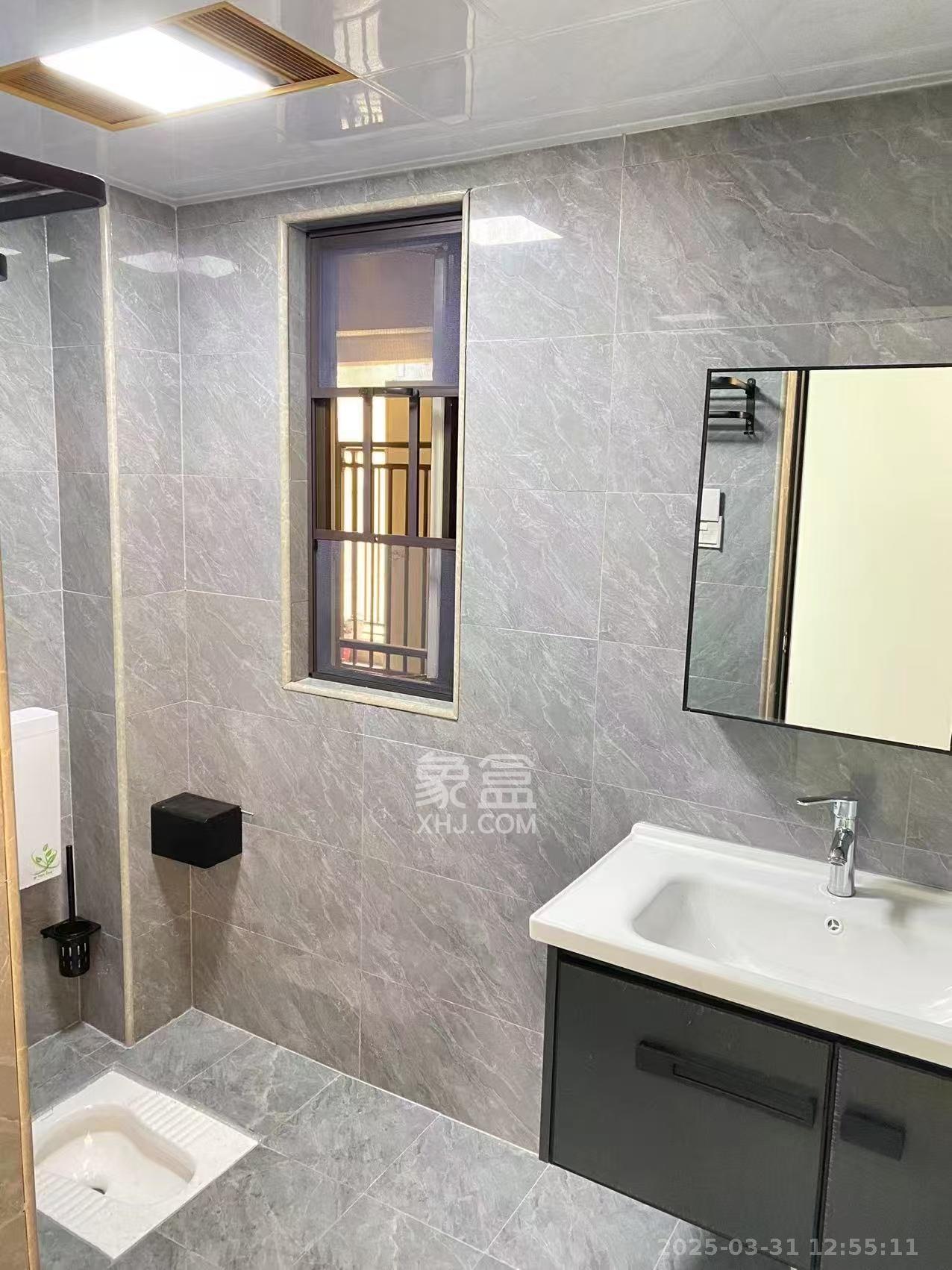 保利东郡 2室2厅1卫 1500.0元/月 保利东郡 2室2厅1卫 1500.0元/月室内图