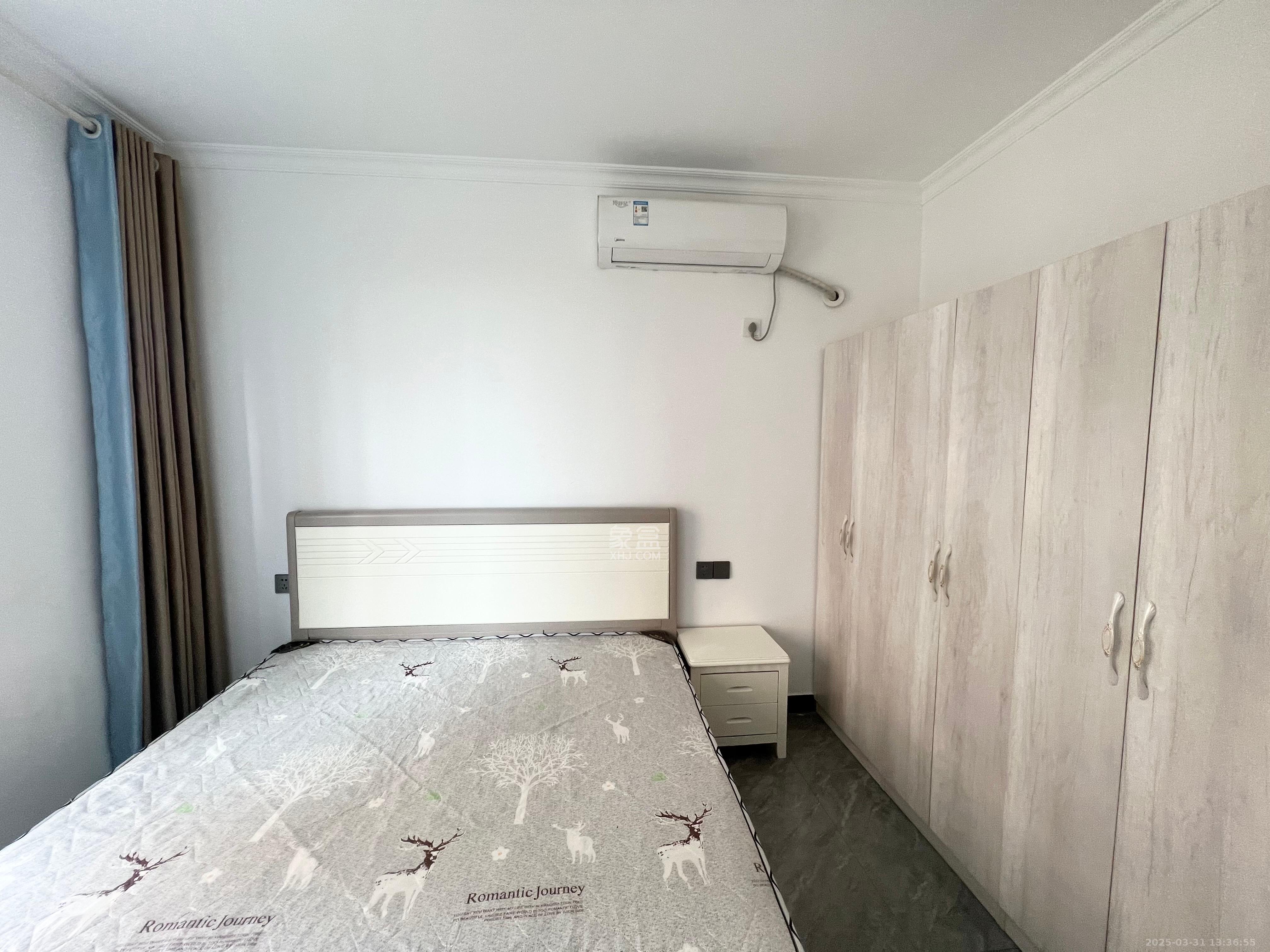 东合新苑  3室2厅2卫   2600.00元/月室内图
